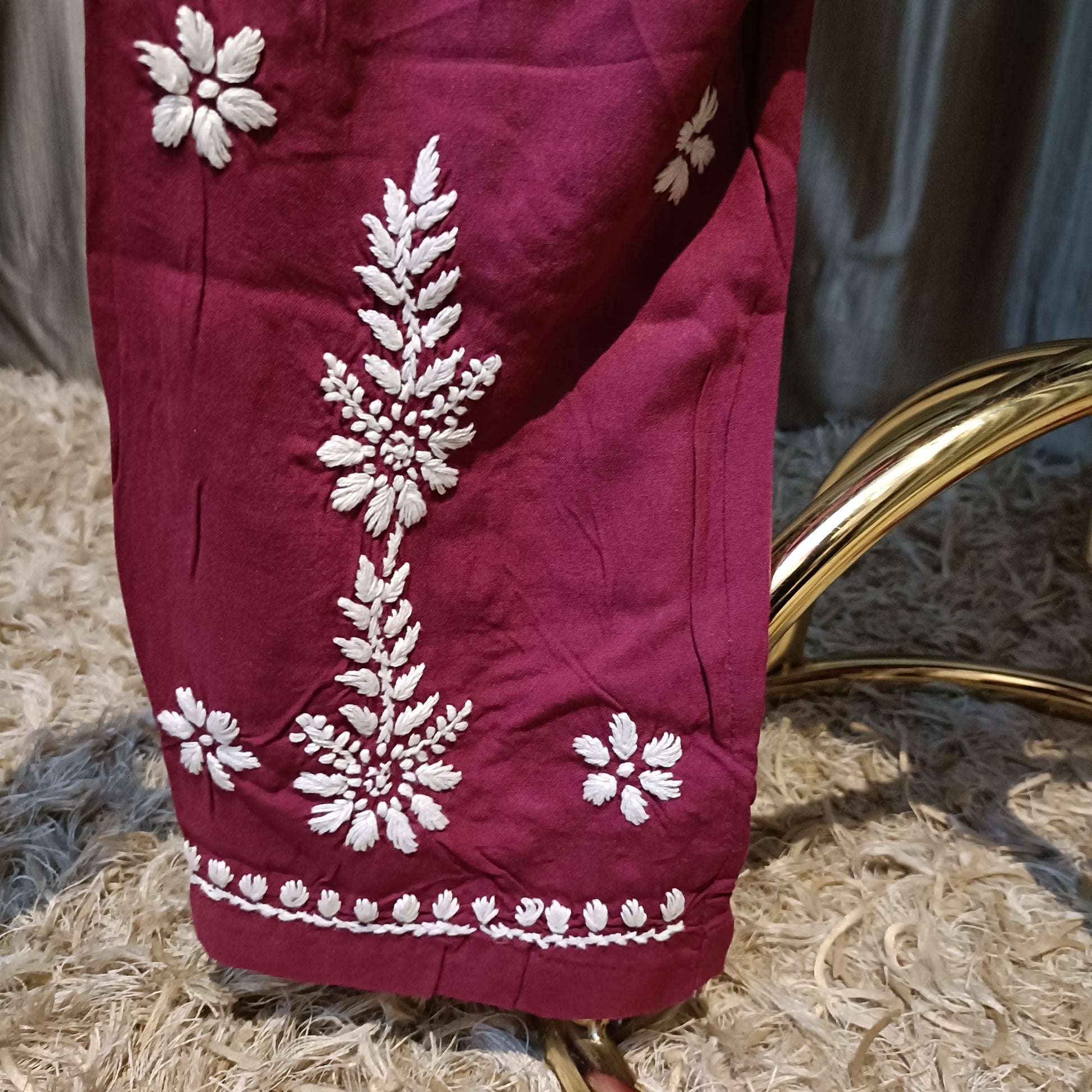 LAKHNAVI KURTI SET
