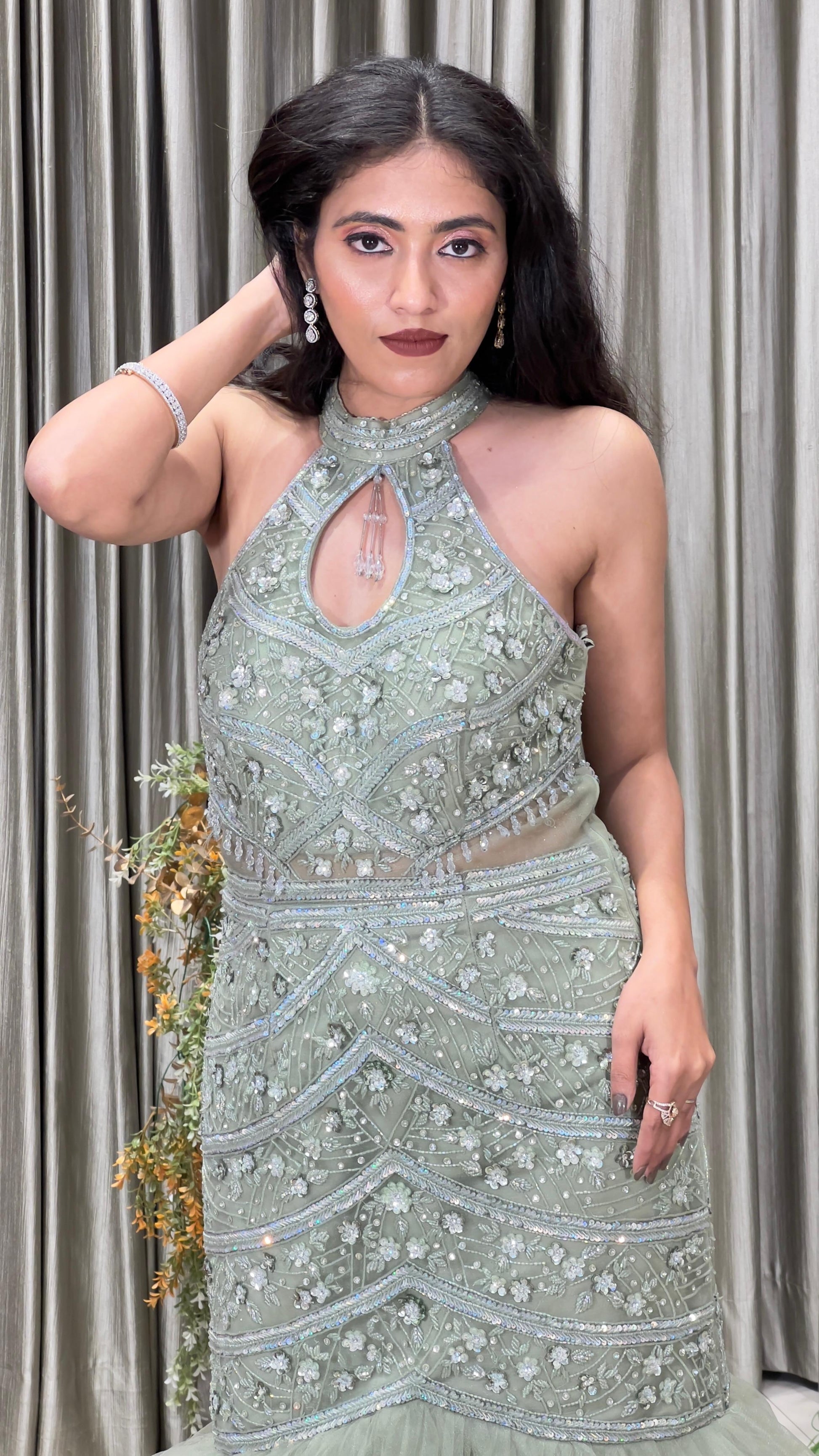 ENGAGEMENT,RECEPTION,FUNCTIONAL WEDDING FISH CUT GOWN