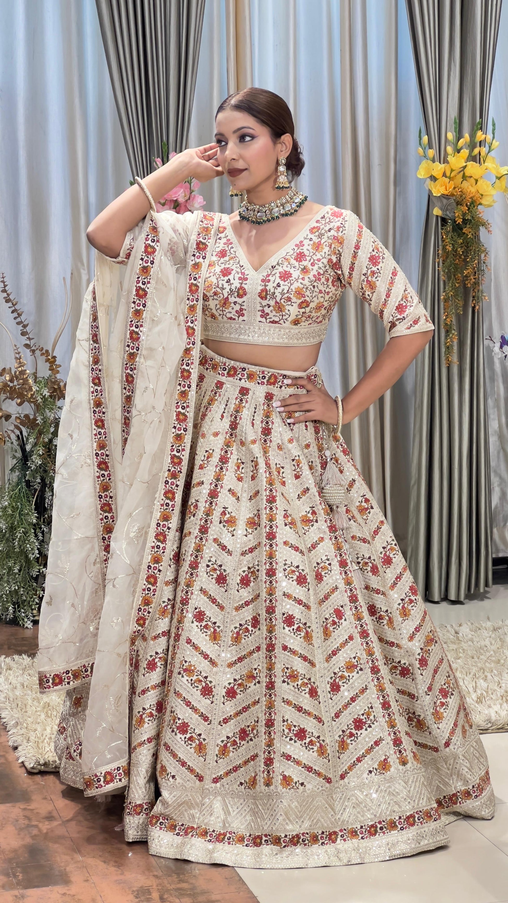 SANGEET,MEHNDI,RECEPTION,WEDDING,DESIGNER LEHENGA CHOLI