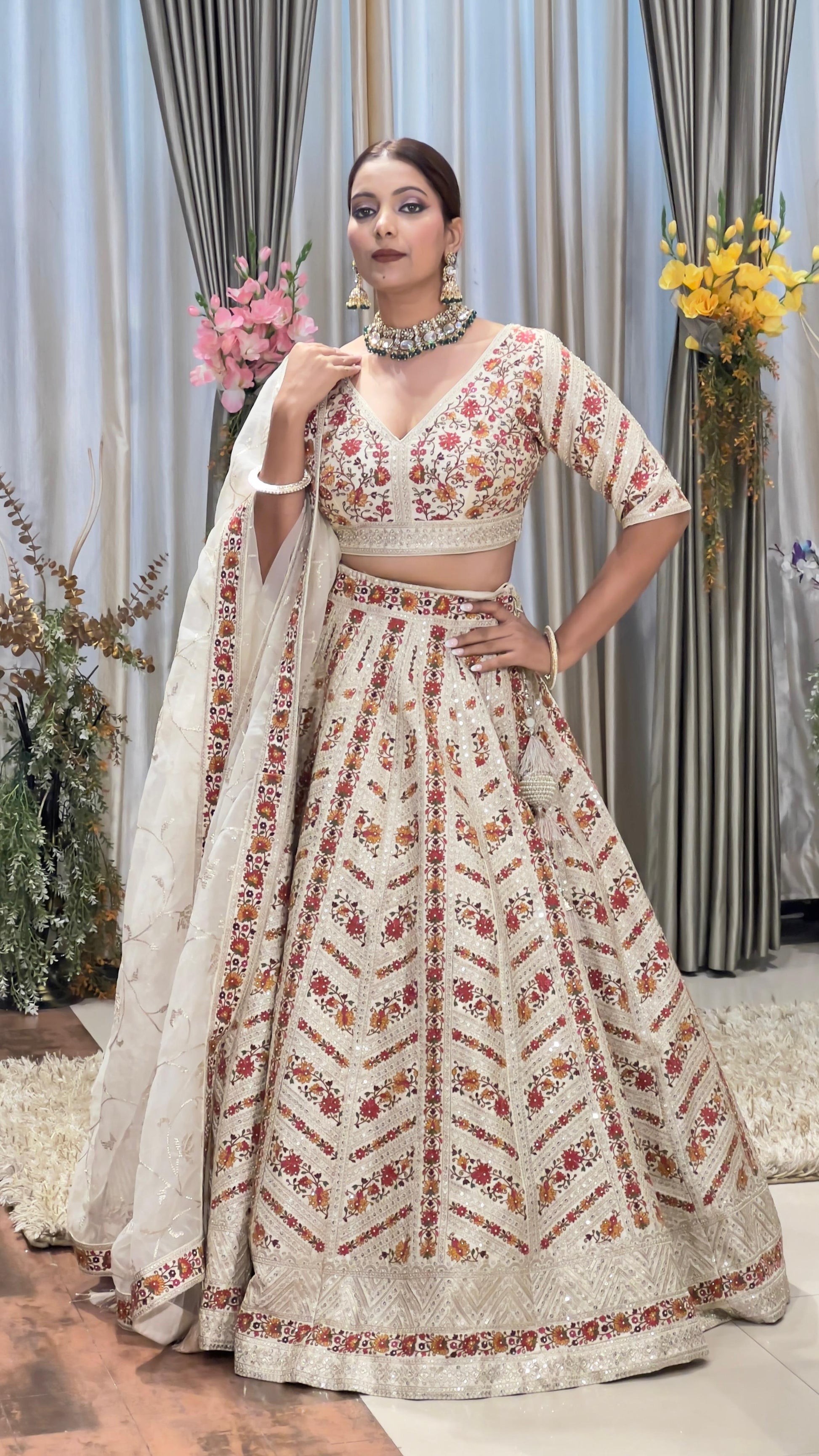SANGEET,MEHNDI,RECEPTION,WEDDING,DESIGNER LEHENGA CHOLI