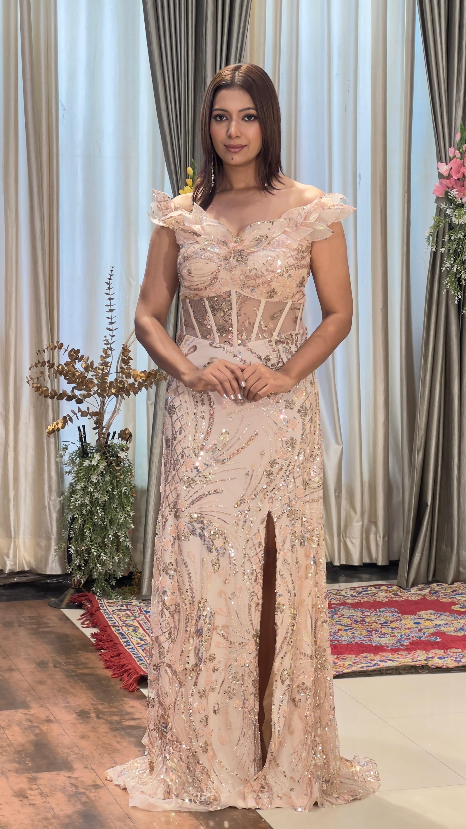 PARTY WEAR,EVENING GOWN,COCOTAIL,SANGEET LOOK