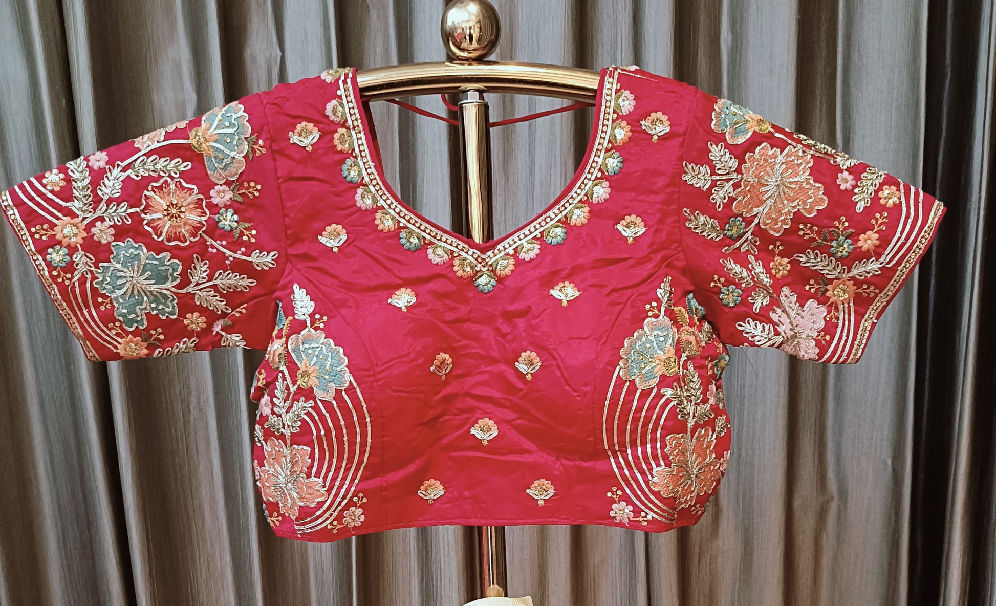 TRADITIONAL WEAR, HAND WORK READY BLOUSE SAREE