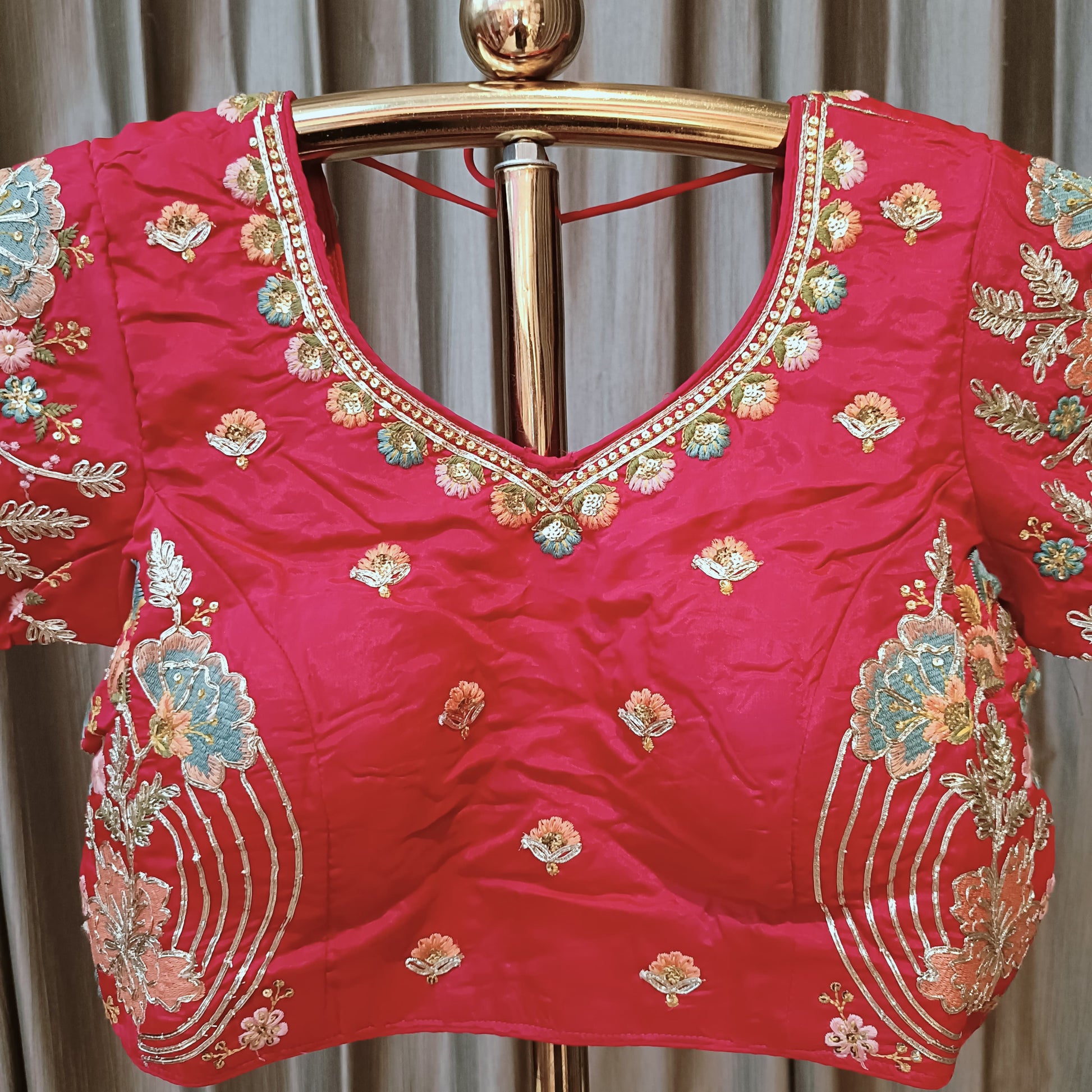 TRADITIONAL WEAR, HAND WORK READY BLOUSE SAREE