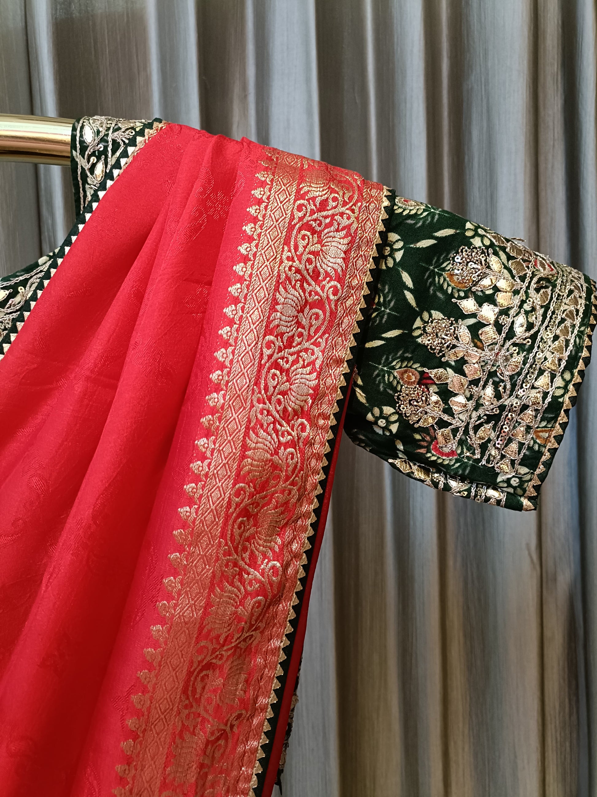 TRADITIONAL WEAR WITH GHOTA PATTI HAND WORK BLOUSE SAREE