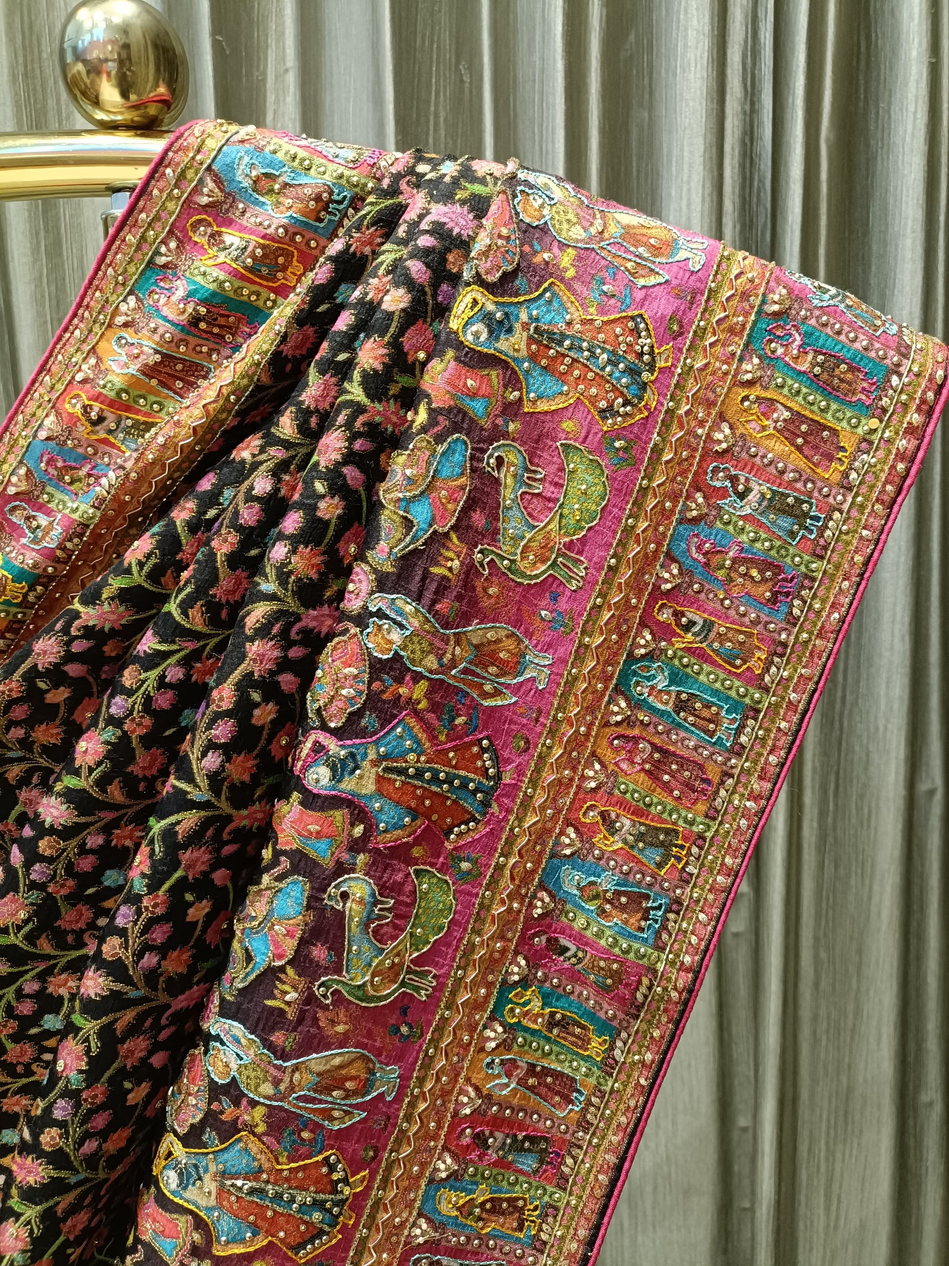 TRADITIONAL,SANGEET WEAR & FESTIVAL WEAR SAREE