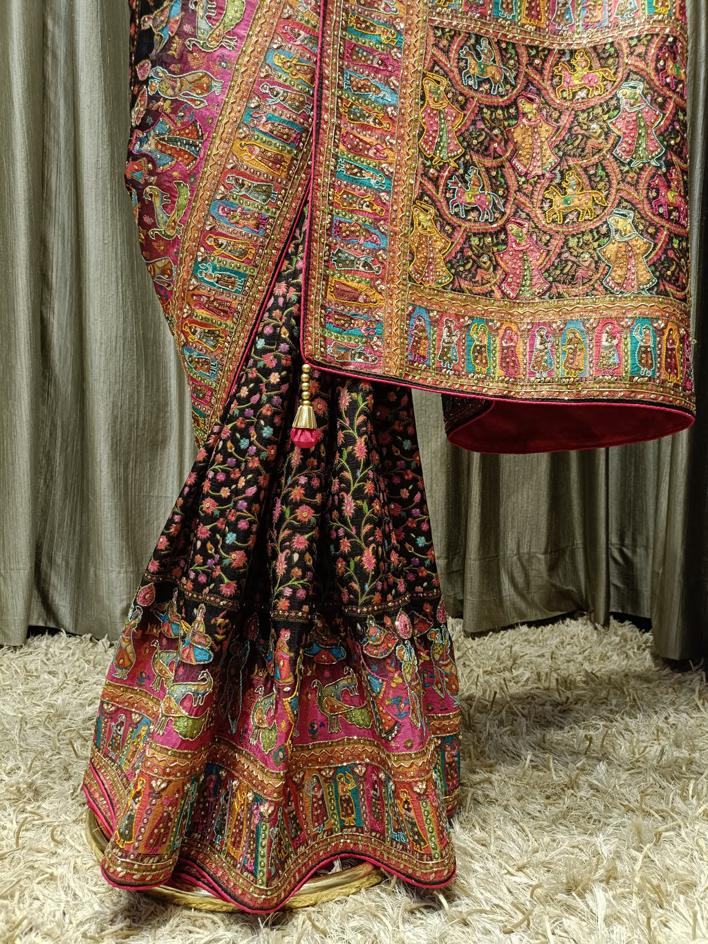 TRADITIONAL,SANGEET WEAR & FESTIVAL WEAR SAREE
