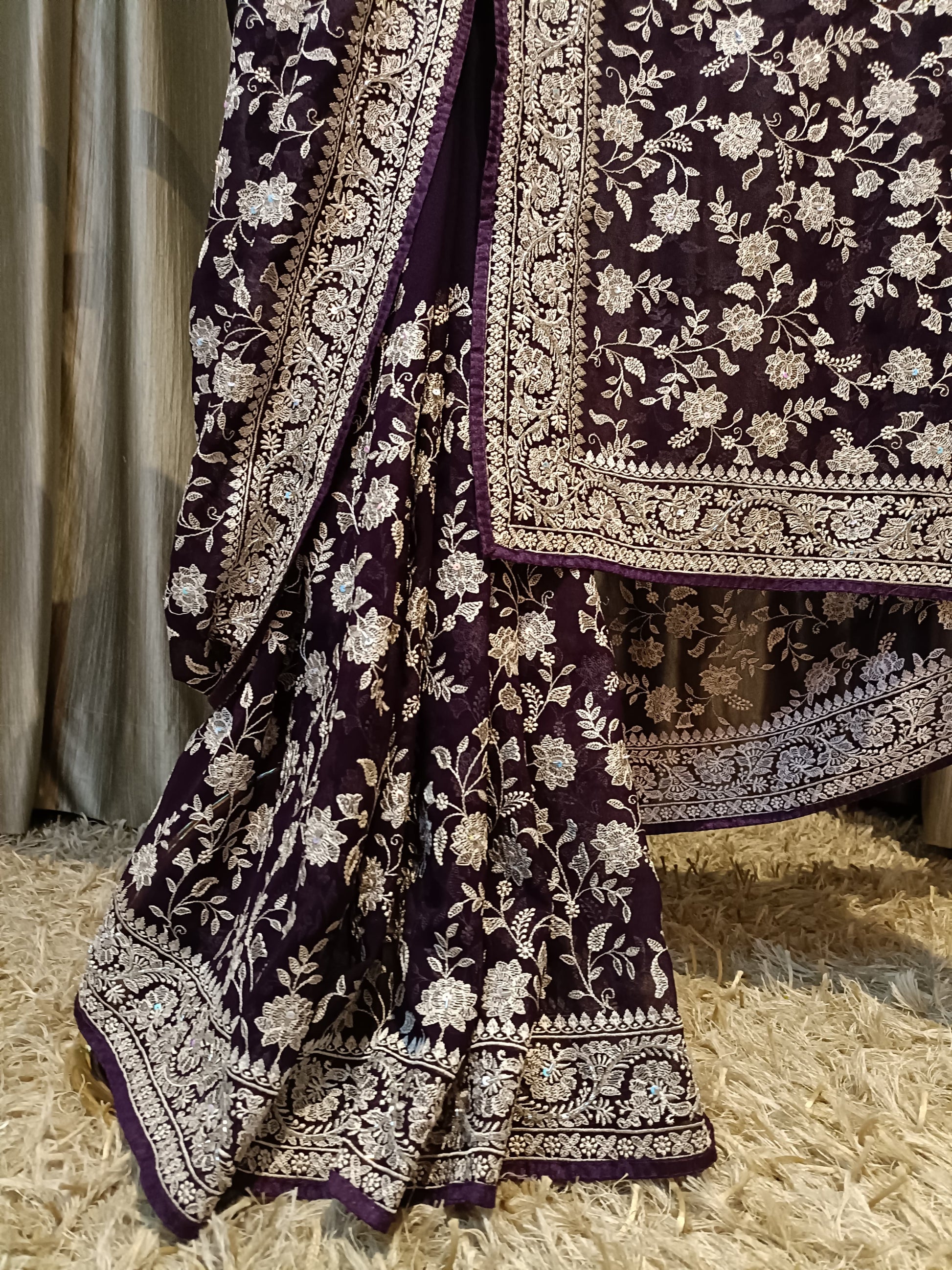 DESIGNER,PARTY WEAR THREAD WORK SAREE