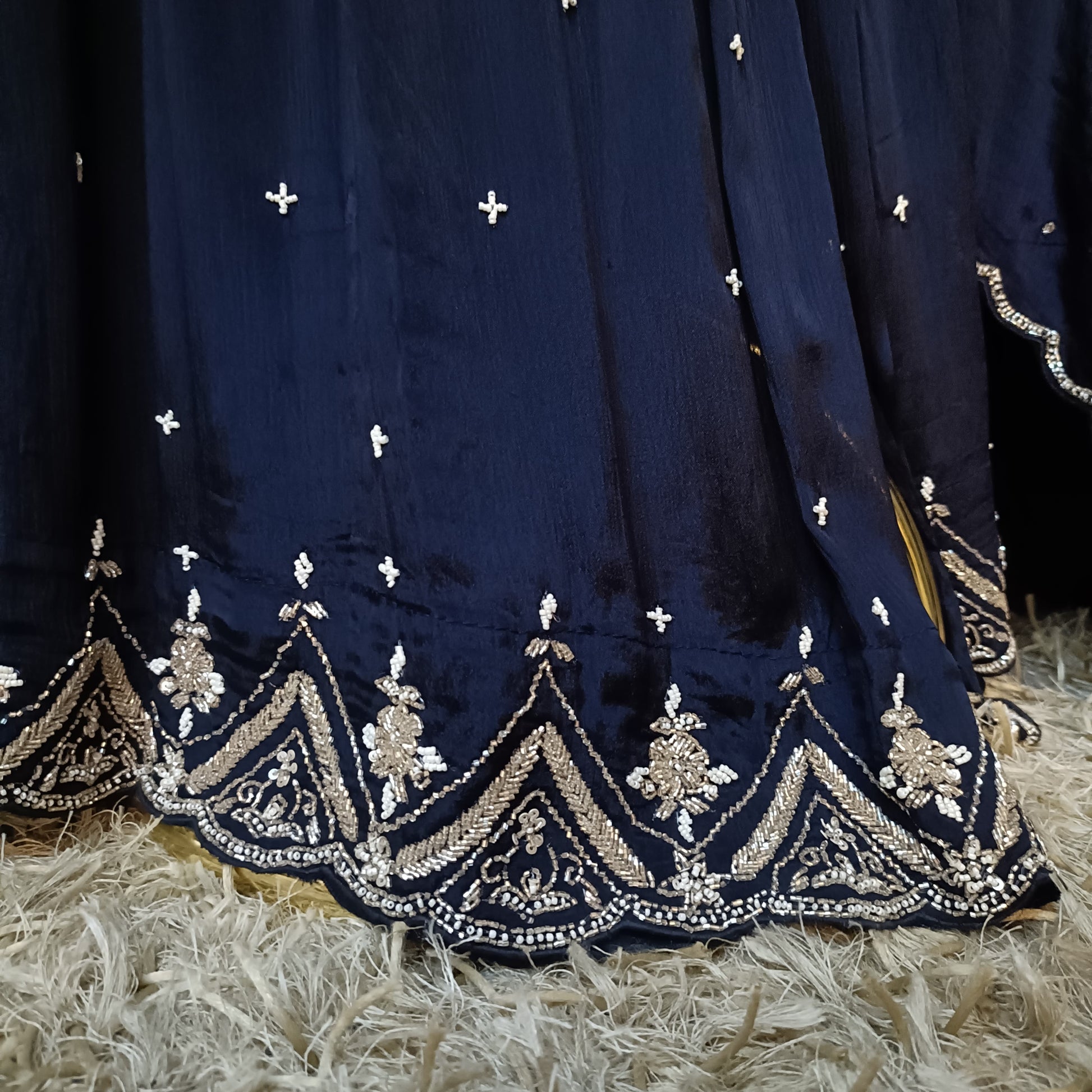FESTIVAL,SANGEET,MEHNDI,PARTY WEAR GHARARA SUIT