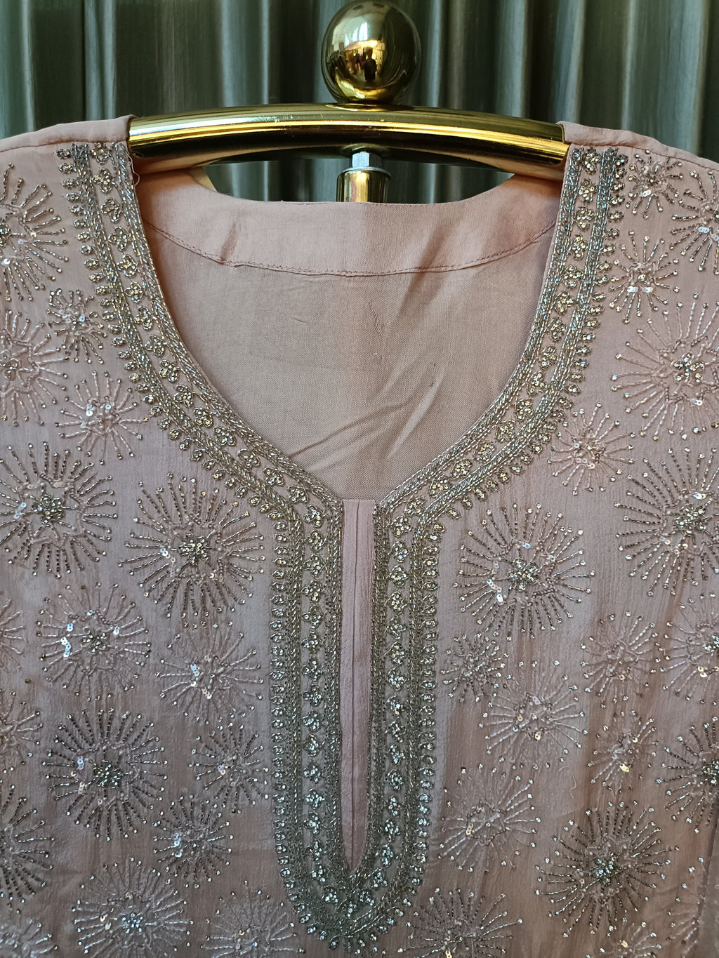 PARTY WEAR,SANGEET,MEHNDI,FESTIVAL GHARARA SUIT