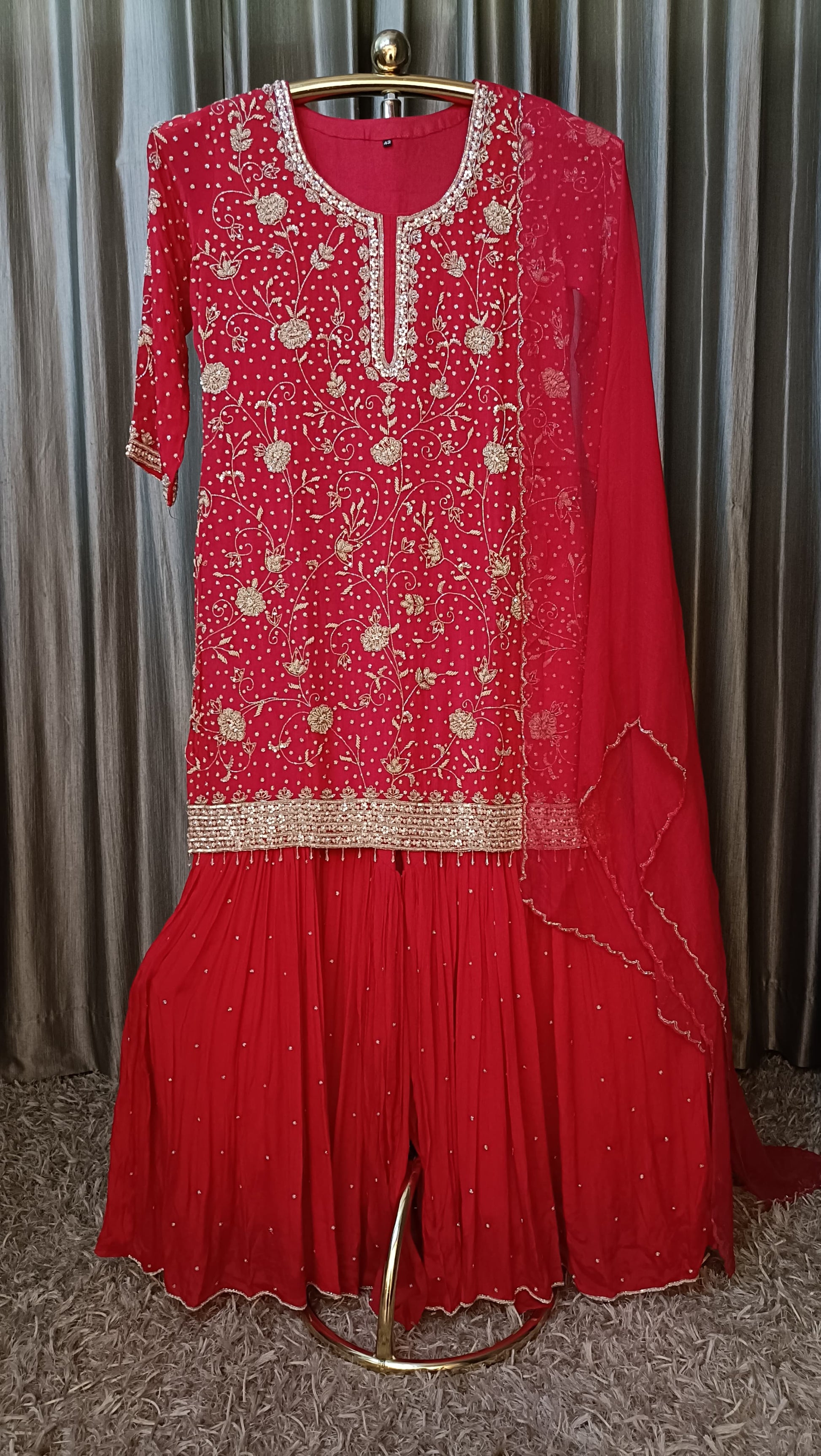 FESTIVAL,PARTY WEAR,SANGEET,WEDDING,RECEPTION GHARARA SUIT