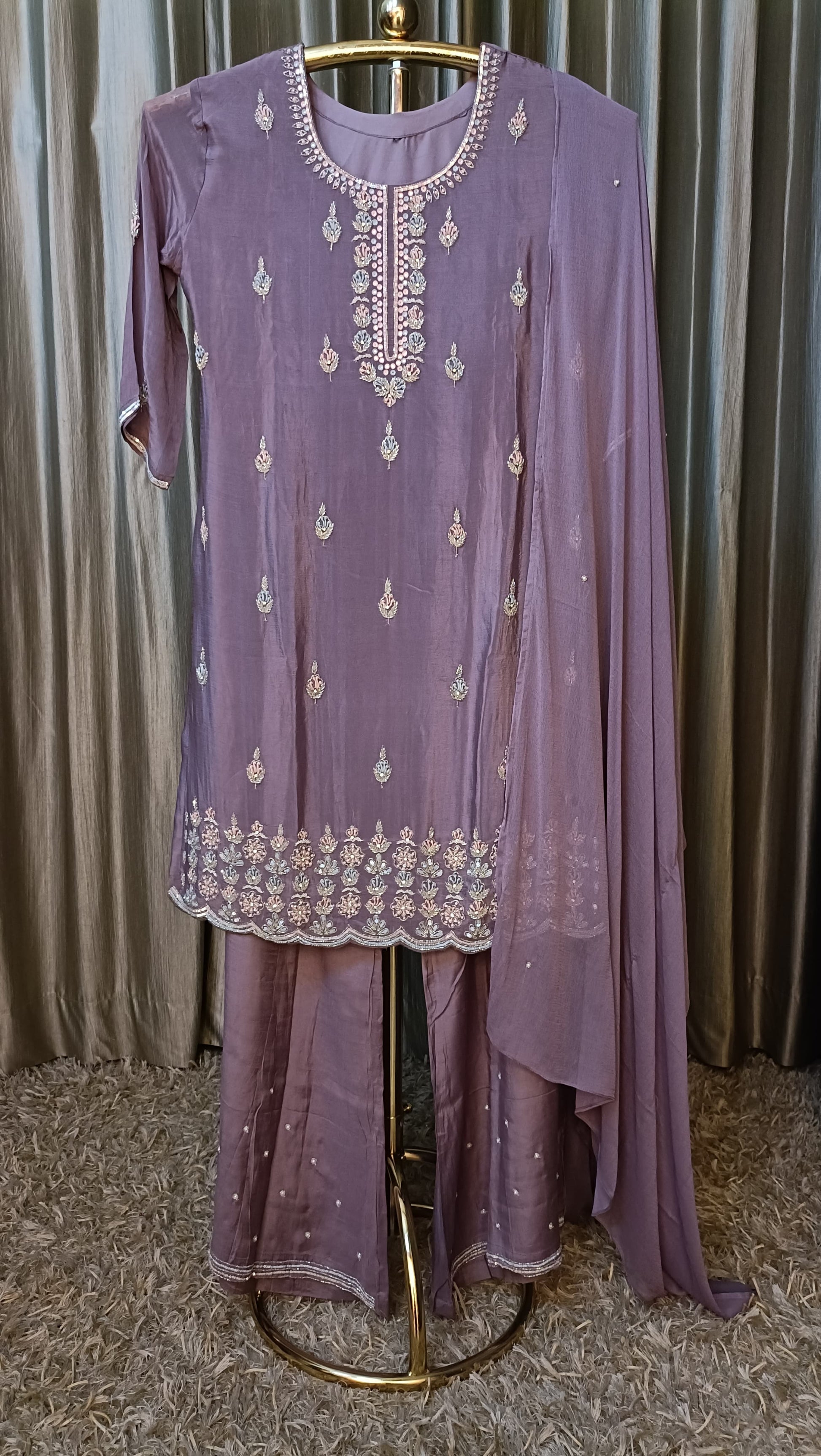 FESTIVAL,SANGEET,PARTY WEAR PALAZZO SUIT