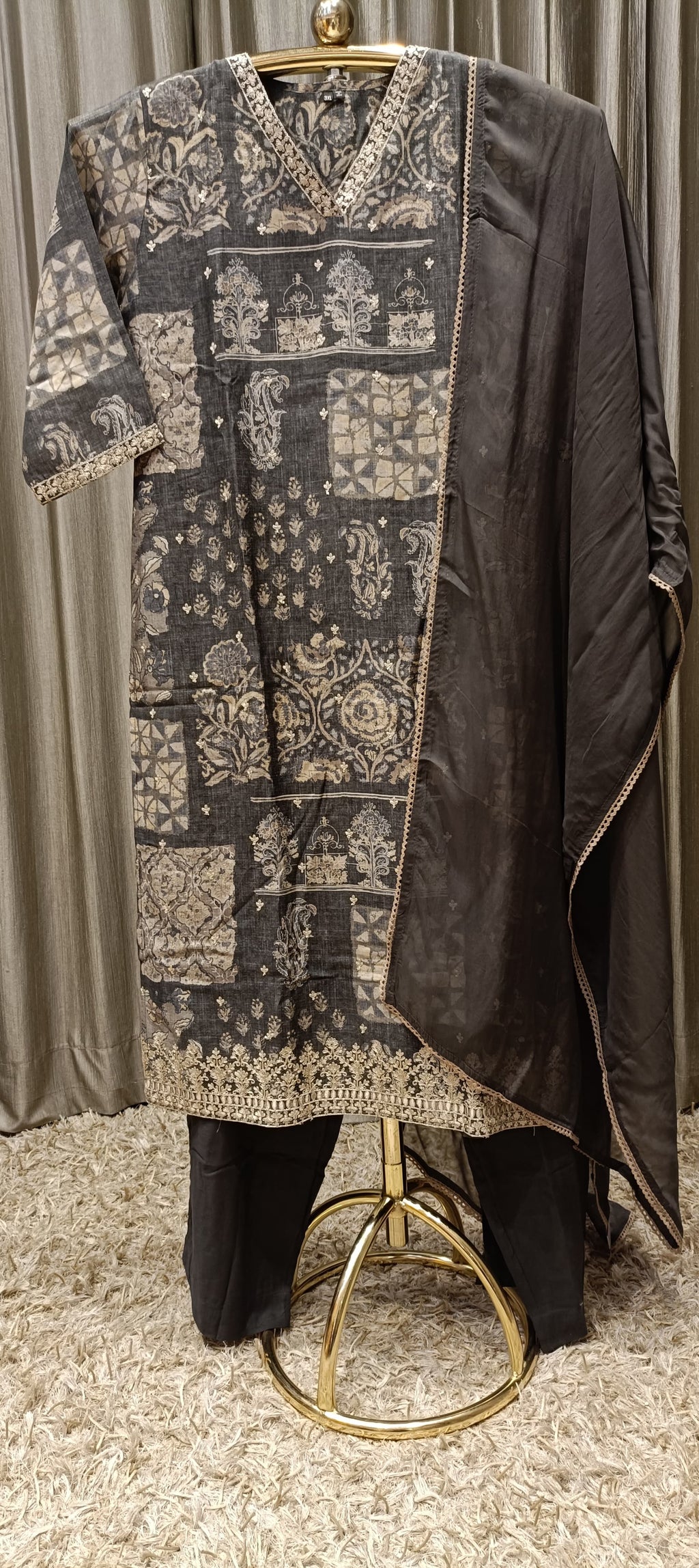 SEMI OCCASSION CASUAL OUTING KURTA SET