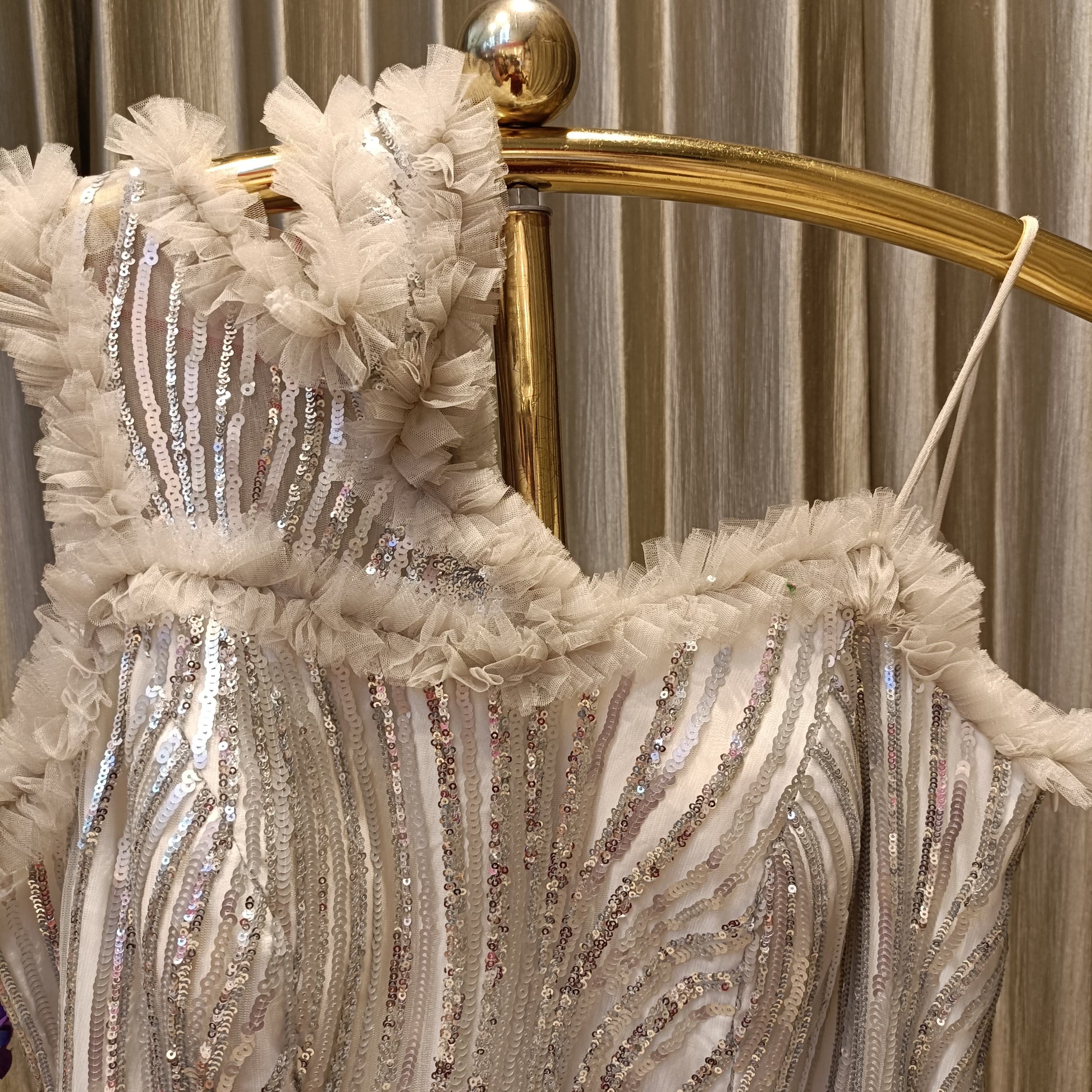 WESTERN GOWN OUTFIT,COCKTAIL,EVENING OCCASSION,GRAND GATHERING PARTY WEAR