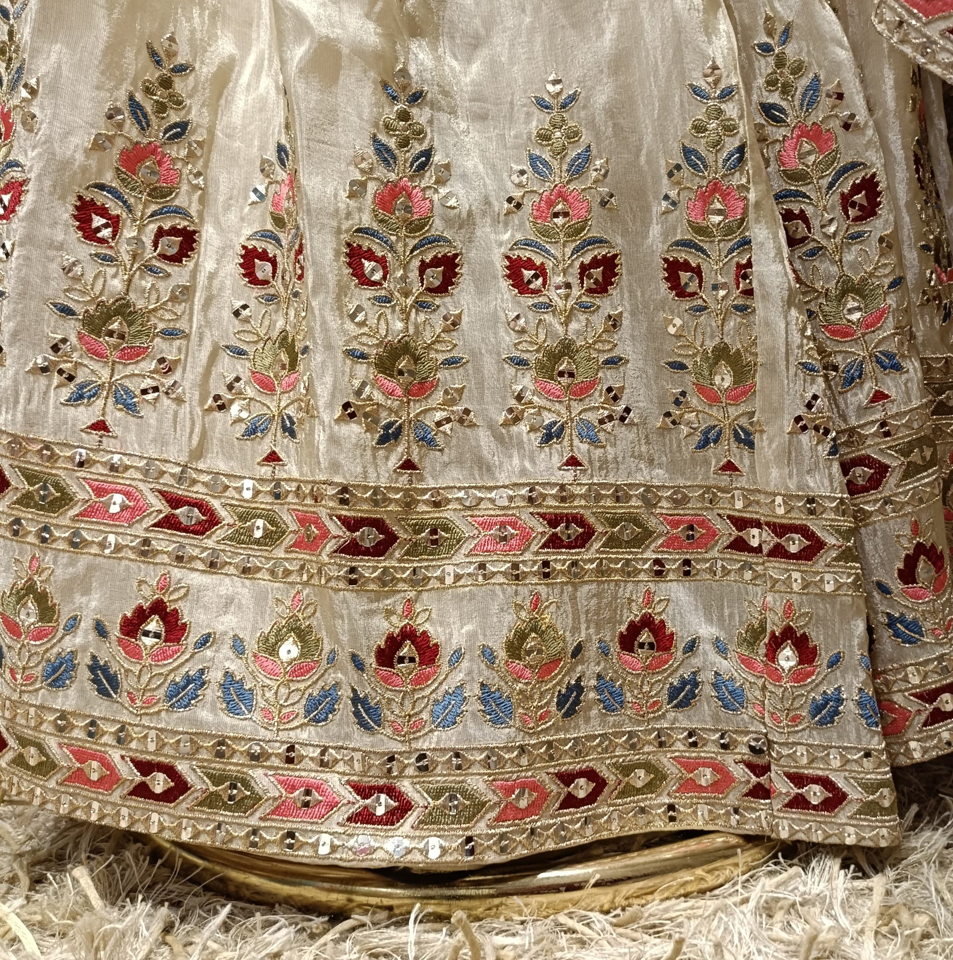 GHARARA SET,WEDDING,SPECIAL OCCASSION,RECEPTION OUTFIT