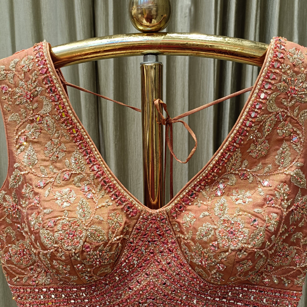 BANARSI SILK SANGEET,TRADITIONAL,FESTIVE OCCASSION PARTY WEAR