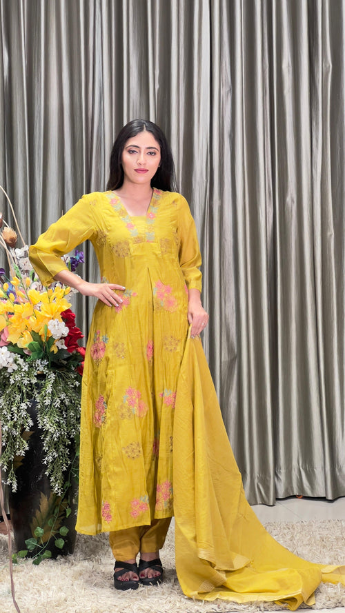 A-LINE FALARE KURTA SET CASUAL ,DAILY,OFFICE WEAR KURTA SET