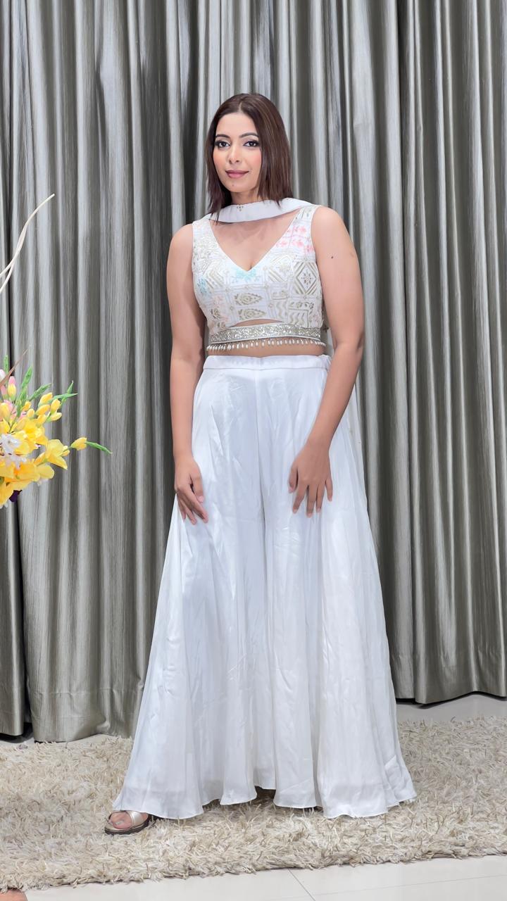 INDO-WESTERN DRESS SANGEET,MEHNDI,TRADITIONAL,FESTIVE OCCASSION