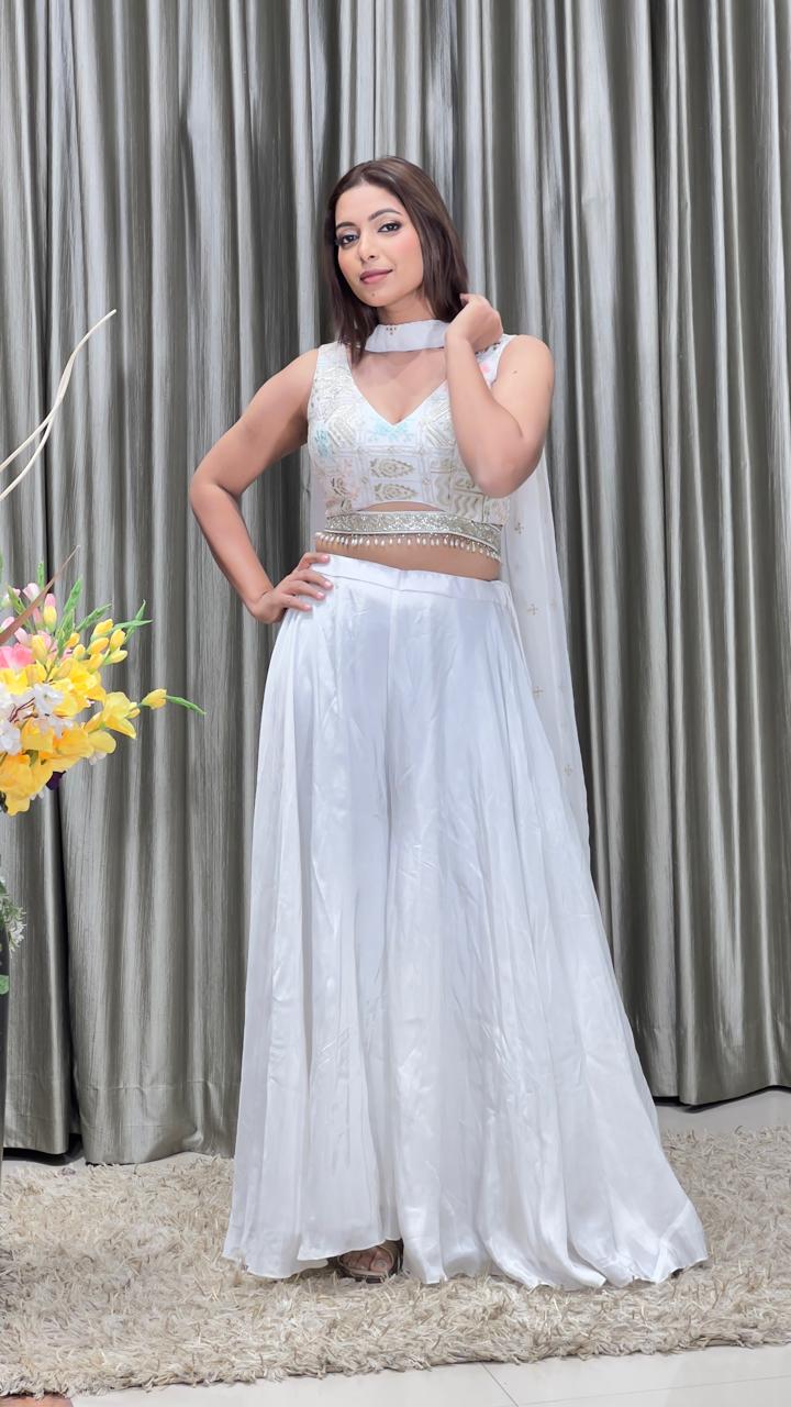 INDO-WESTERN DRESS SANGEET,MEHNDI,TRADITIONAL,FESTIVE OCCASSION