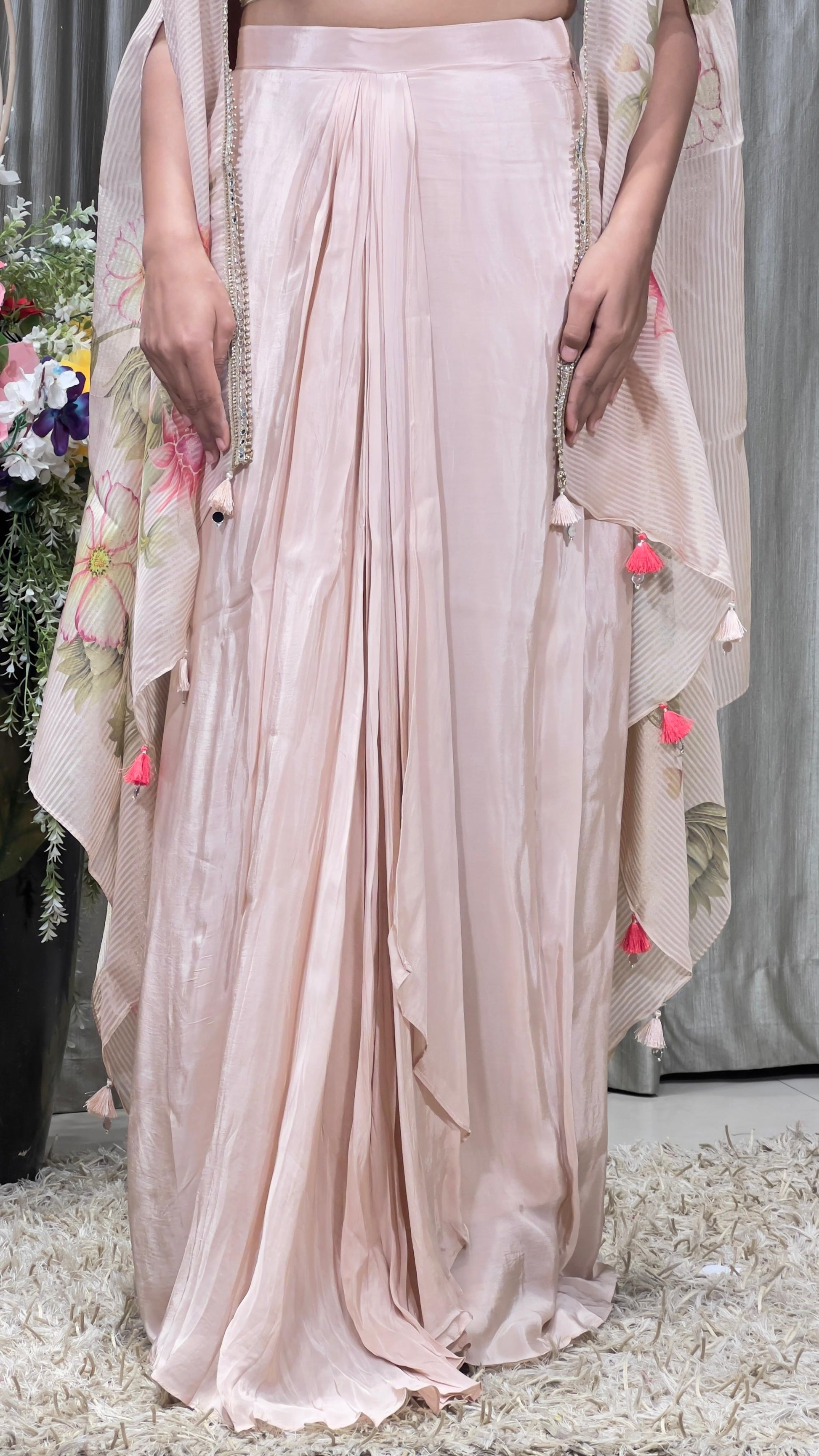 INDO-WESTERN OUTFIT EVENING PARTY,FESTIVE OCCASSION,SANGEET,PARTY WEAR