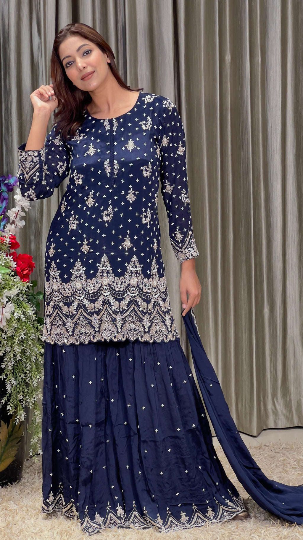 FESTIVAL,SANGEET,MEHNDI,PARTY WEAR GHARARA SUIT