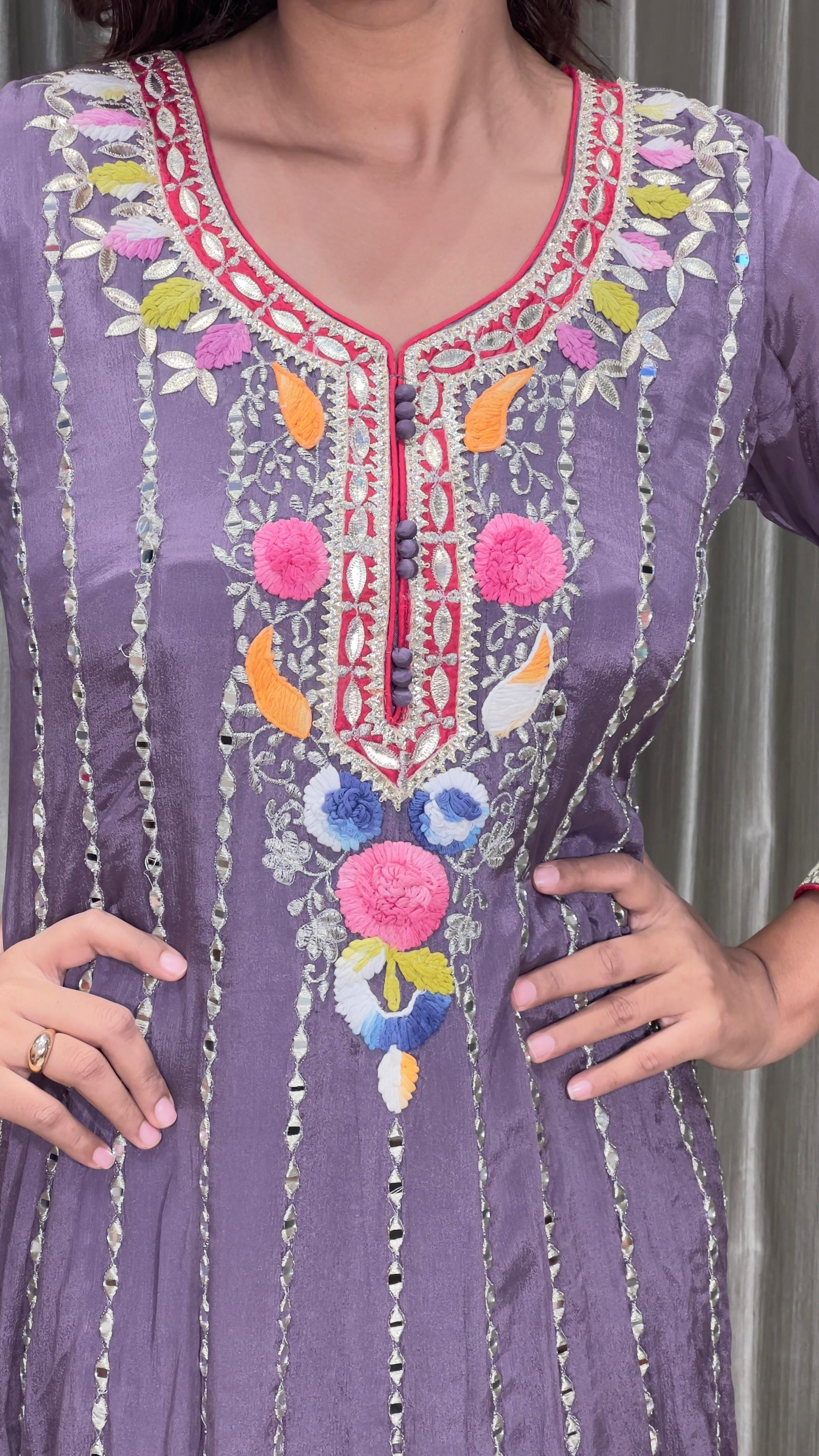 FLOOR LENGTH ANARKALI OUTFIT