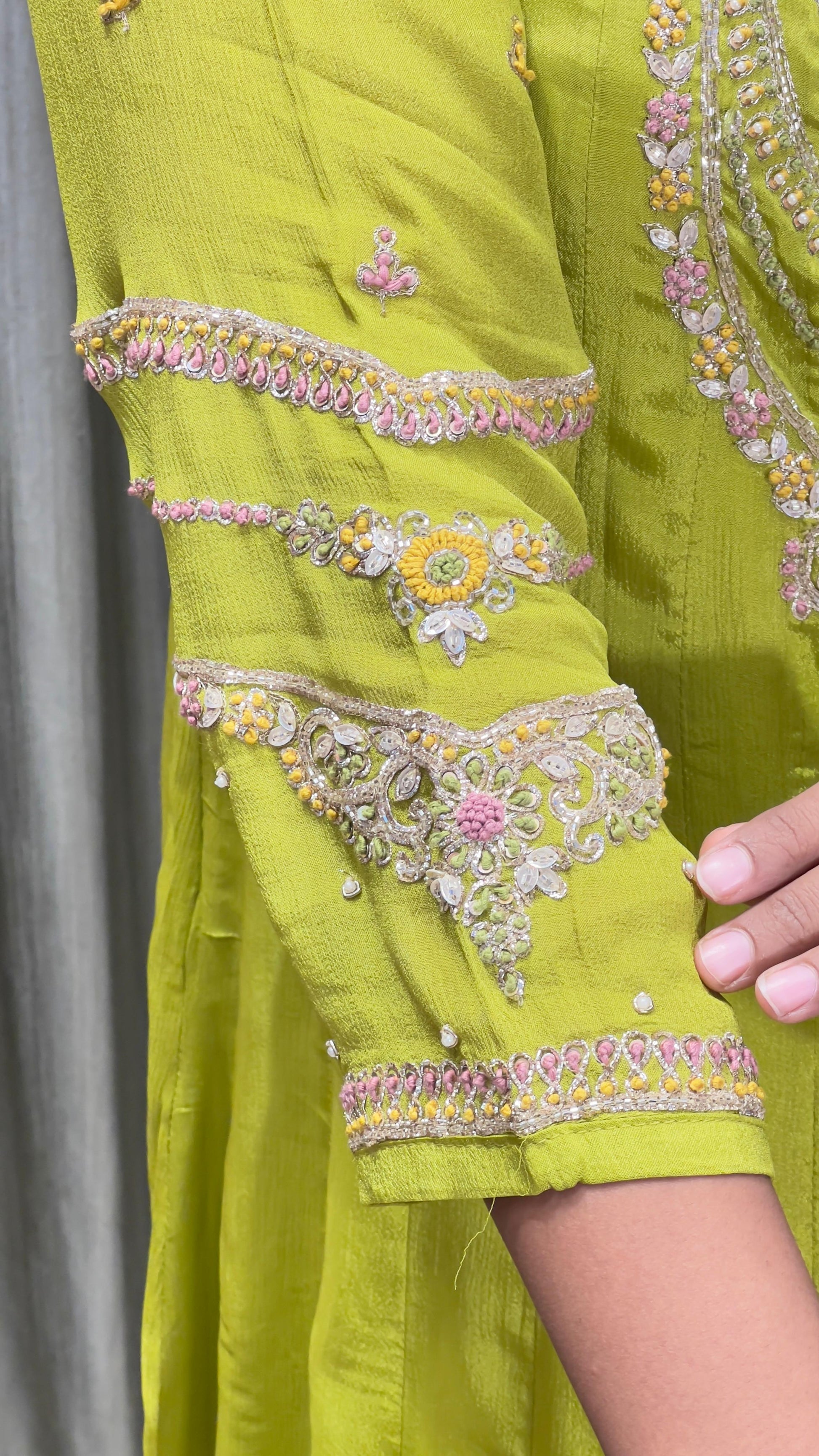 FLOOR TOUCH GOWN PARTY WEAR DRESS