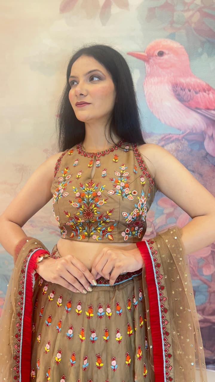 DESIGNER MULTICOLOR THREAD WORK PARTY WEAR LEHENGA CHOLI