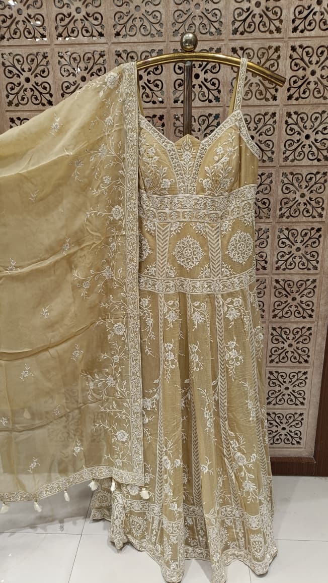 DESIGNER WESTERN GOWN PARTY WEAR