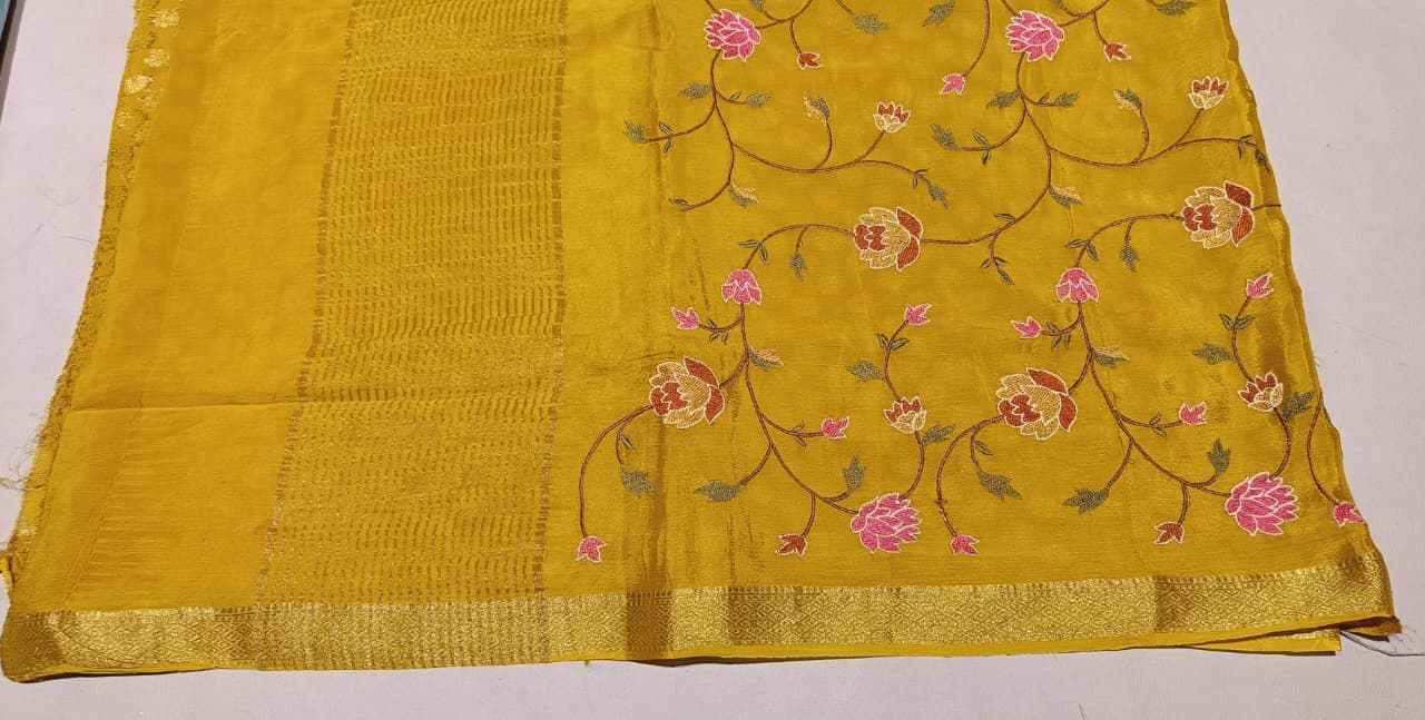 FESTIVE OCCASSION FUNCTIONAL WEAR SAREE