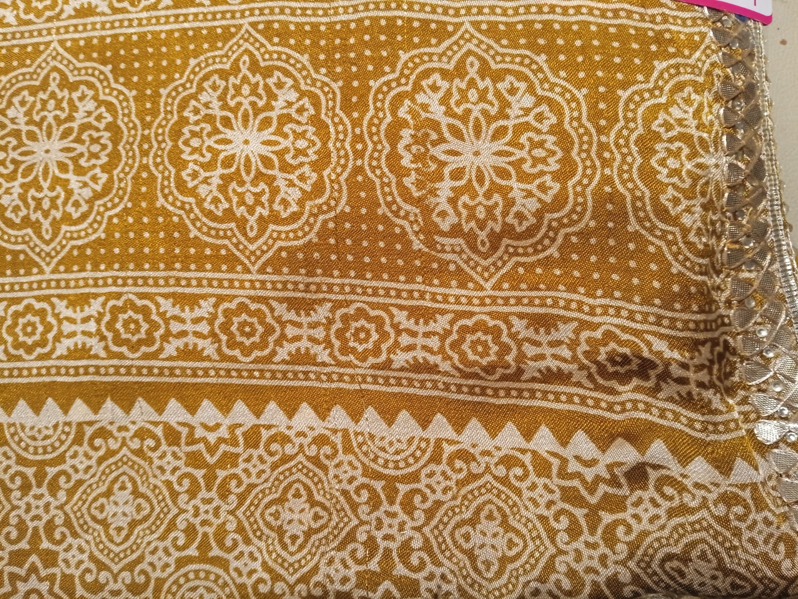 BANDANI PRINT ETHENIC WEAR SAREE