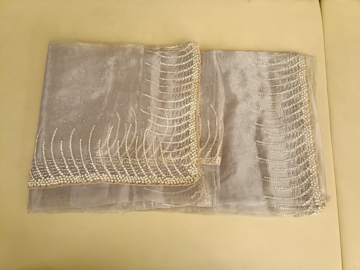 ENGAGEMENT,RECEPTION,FUNCTIONAL PARTY WEAR SAREE