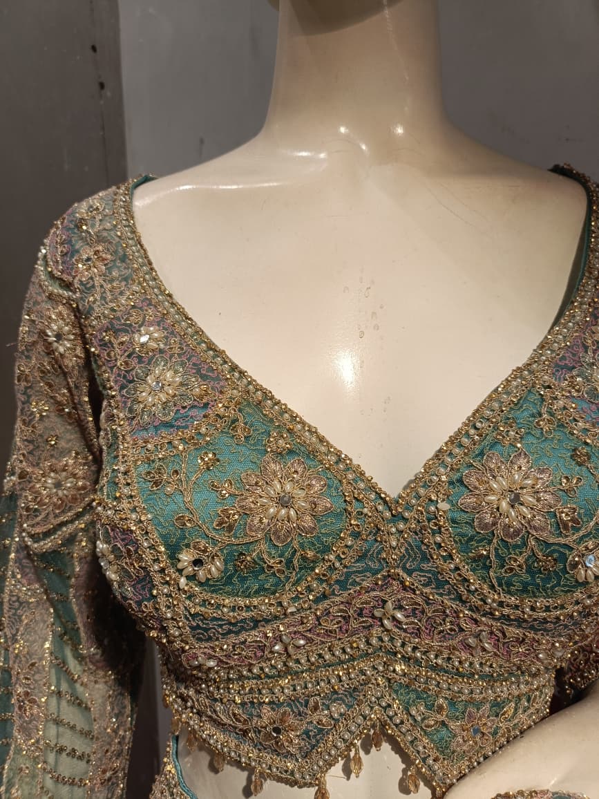 RECEPTION,ENGAGEMENT,FUNCTIONAL  PARTY WEAR