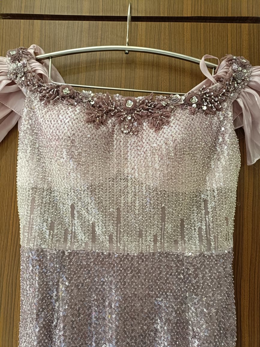 WESTERN FUNCTIONAL PARTY WEAR GOWN