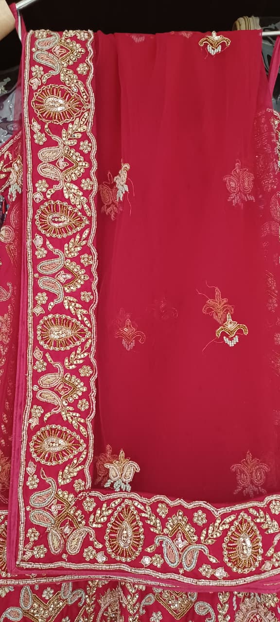 WEDDING,FUNCTIONAL BRIDAL LEHENGA CHOLI