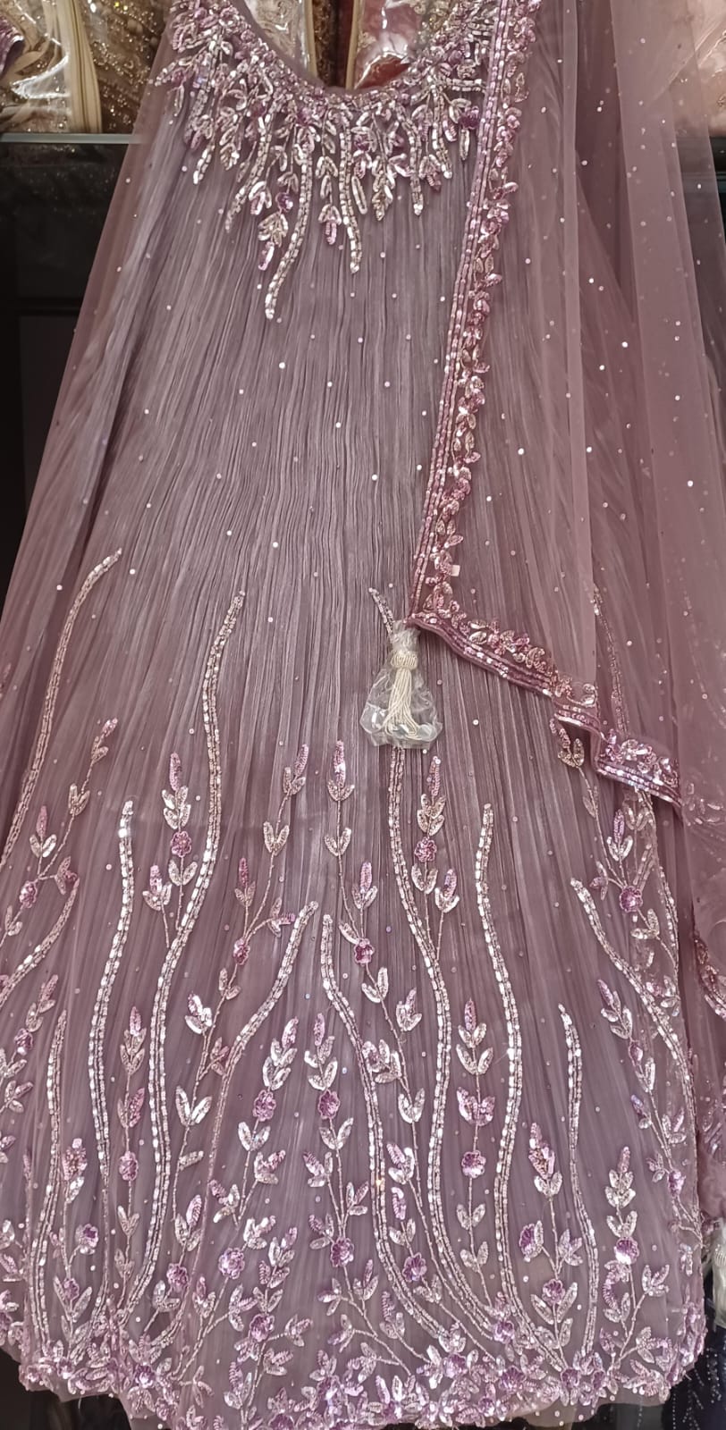 ENGAGEMENT,WEDDING RECEPTION FUNCTIONAL WEAR BRIDAL LEHENGA