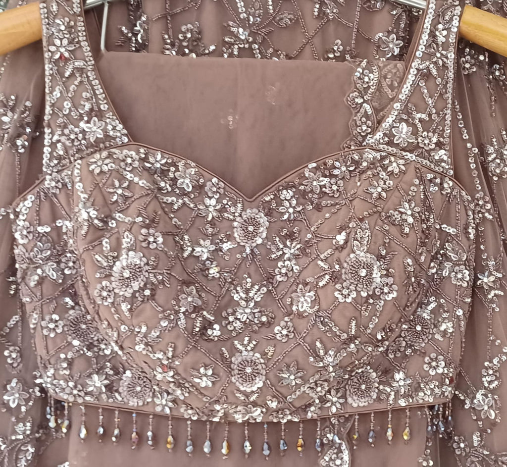 WEDDING,RECEPTION,FUNCTIONAL PARTY WEAR BRIDAL LEHENGA