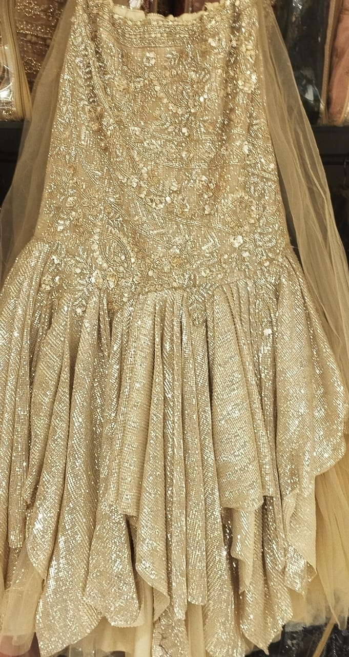 WEDDING,RECEPTION,FUNCTIONAL WEAR WESTERN LEHENGA