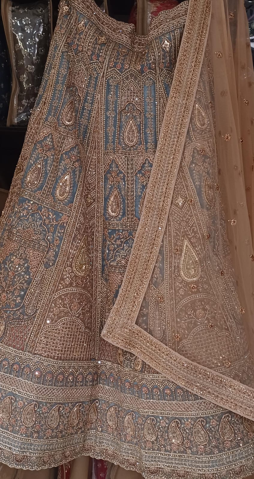 WEDDING,RECEPTION,FUNCTIONAL PARTY WEAR BRIDAL LEHENGA CHOLI