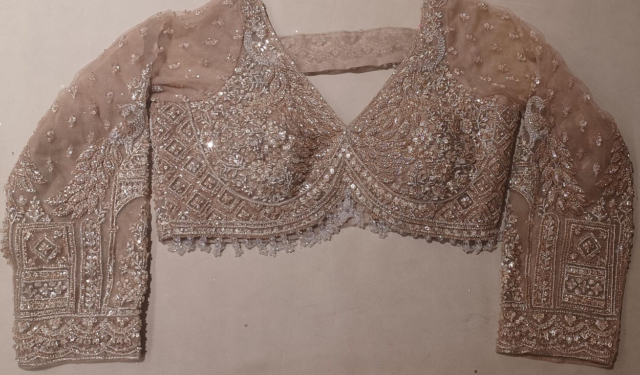 RECEPTION,ENGAGEMENT,PARTY WEAR BRIDAL LEHENGA CHOLI