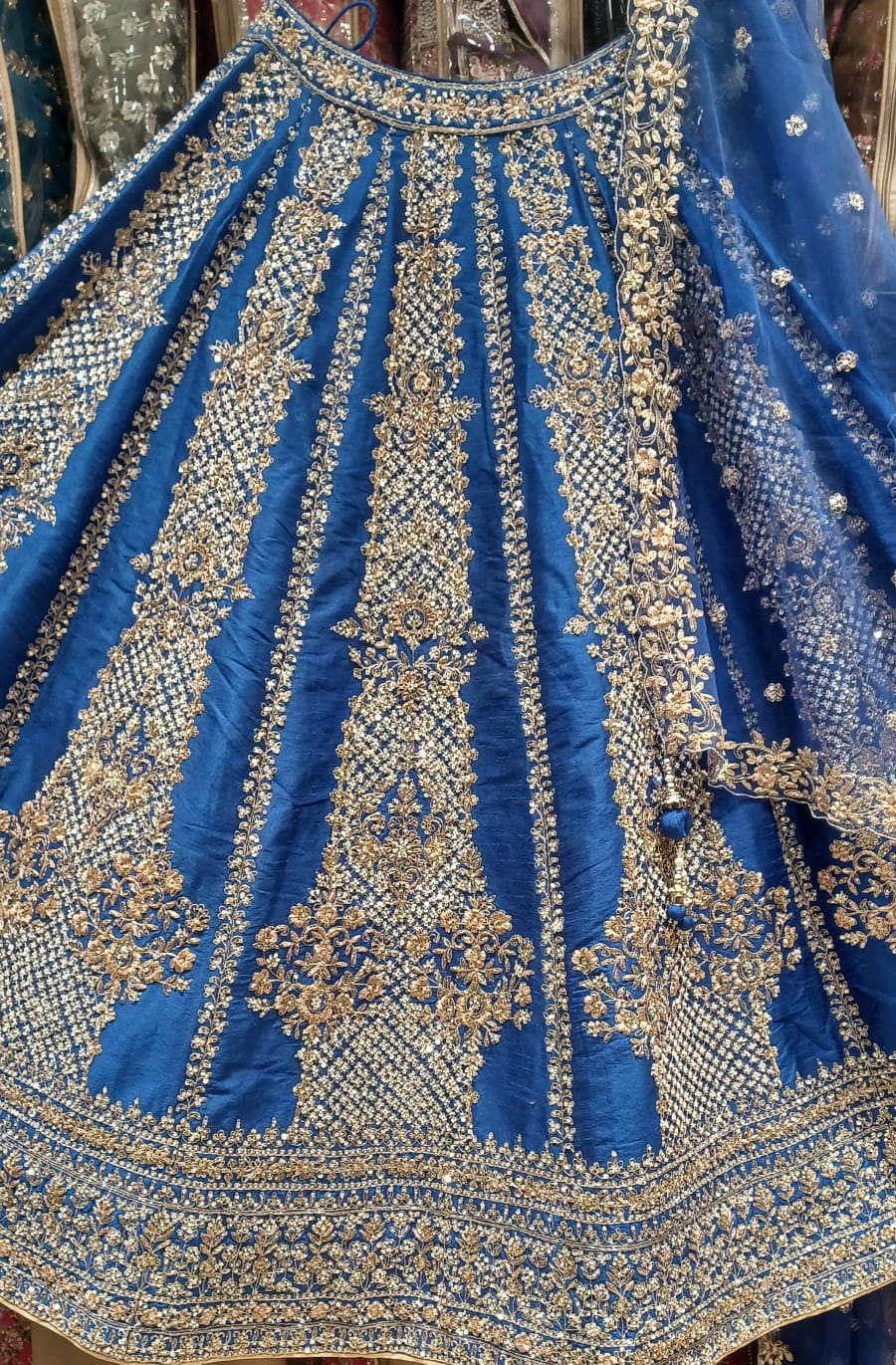 WEDDING,RECEPTION,FUNCTIONAL PARTY WEAR LEHENGA CHOLI