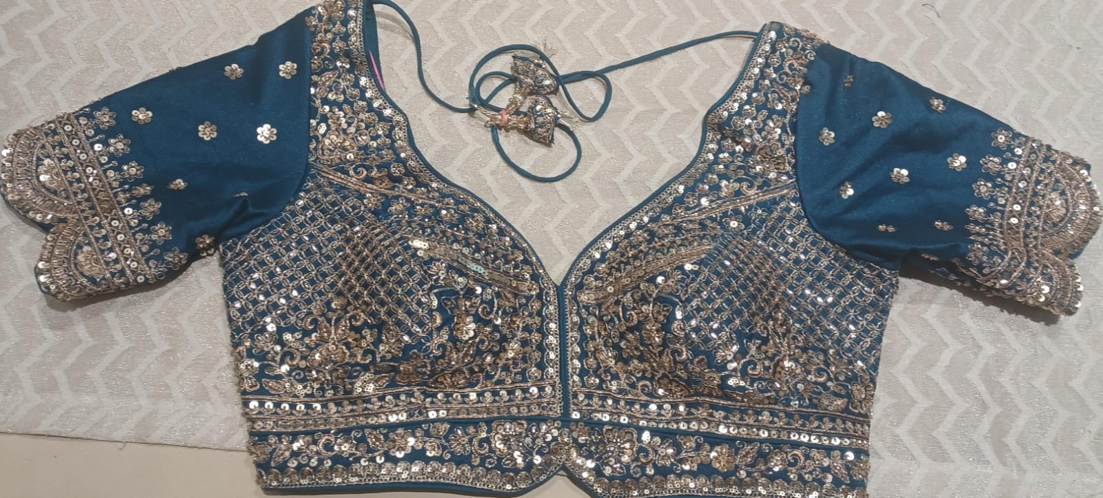 WEDDING,RECEPTION,FUNCTIONAL PARTY WEAR LEHENGA CHOLI