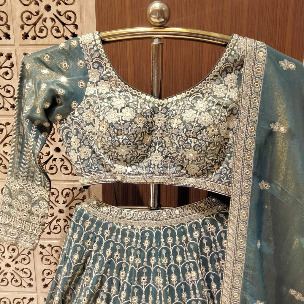 WEDDING,RECEPTION FUNCTIONAL WEAR LEHENGA CHOLI