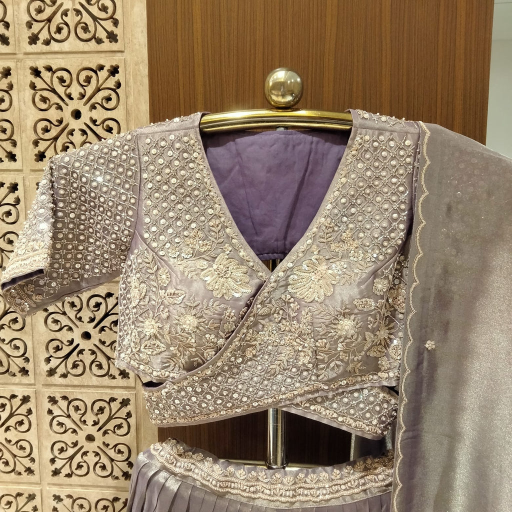 RECEPTION,FUNCTIONAL,FESTIVE OCCASSION LEHENGA CHOLI