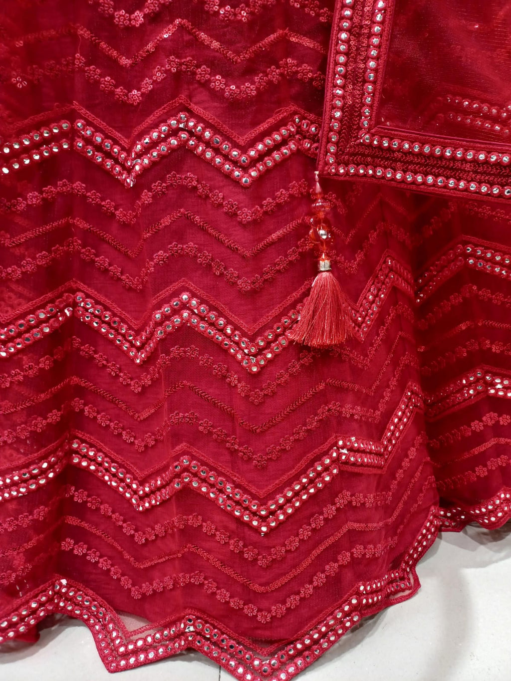 WEDDING,RECEPTION,FUNCTIONAL PARTY WEAR LEHENGA CHOLI