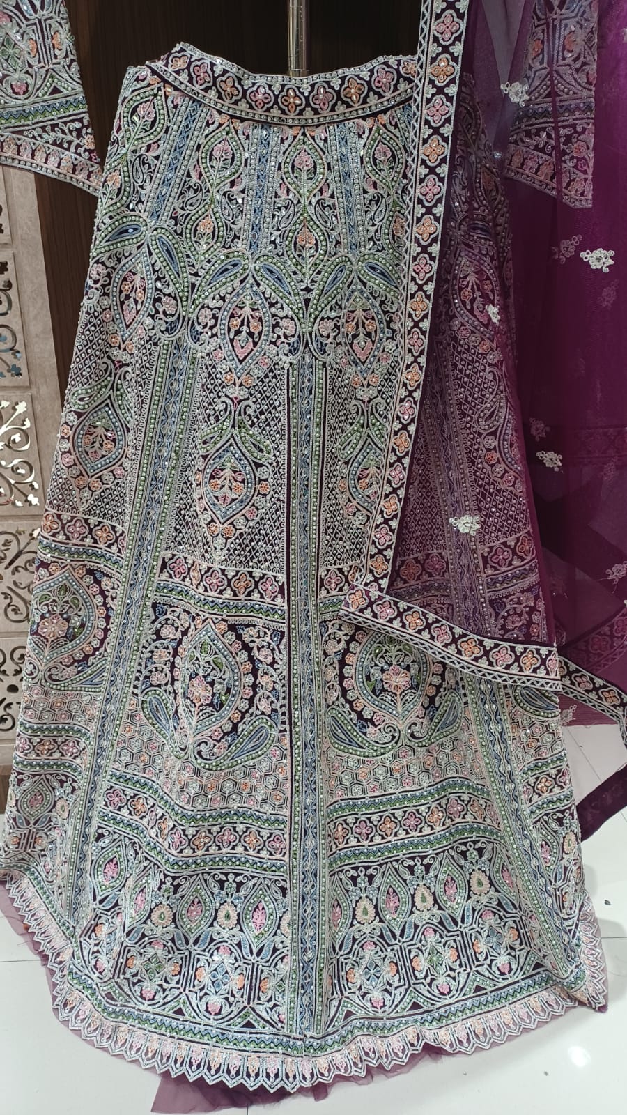 MEHENDI,FESTIVE OCCASSION FUNCTIONAL WEAR LEHENGA CHOLI