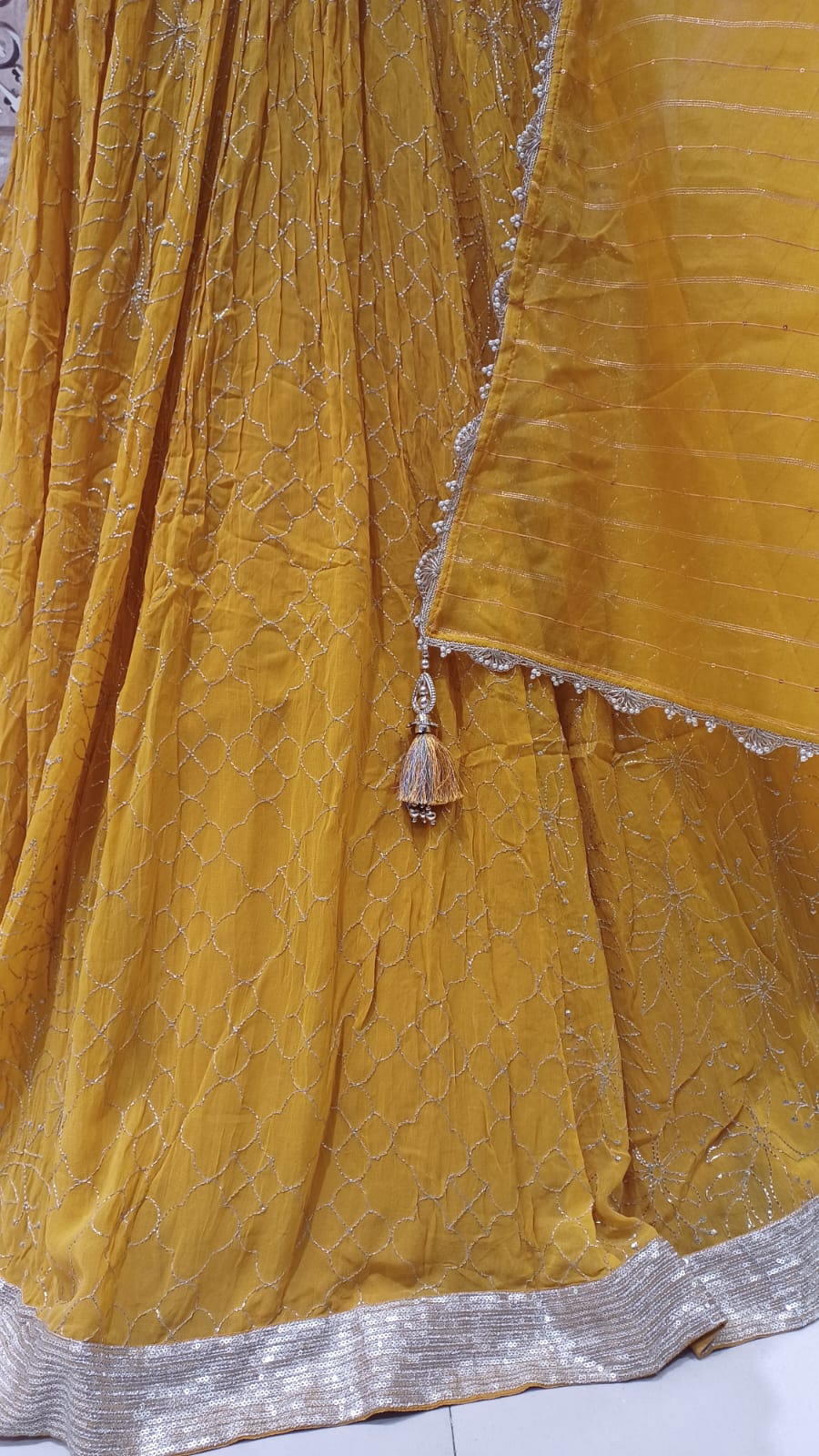 HALDI,MEHNDI,FESTIVE OCCASSIO PARTY WEAR LEHENGA CHOLI