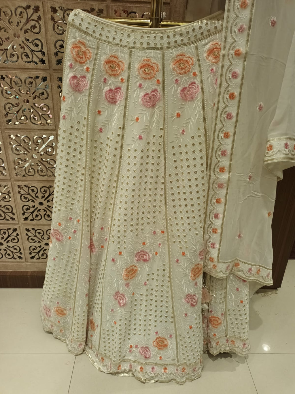 FESTIVE,FUNCTIONAL OCCASSION PARTY WEAR LEHENGA CHOLI