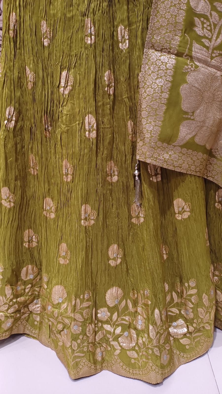 MEHENDI,FUCTIONAL FESTIVE OCCASSION PARTY WEAR LEHENGA CHOLI