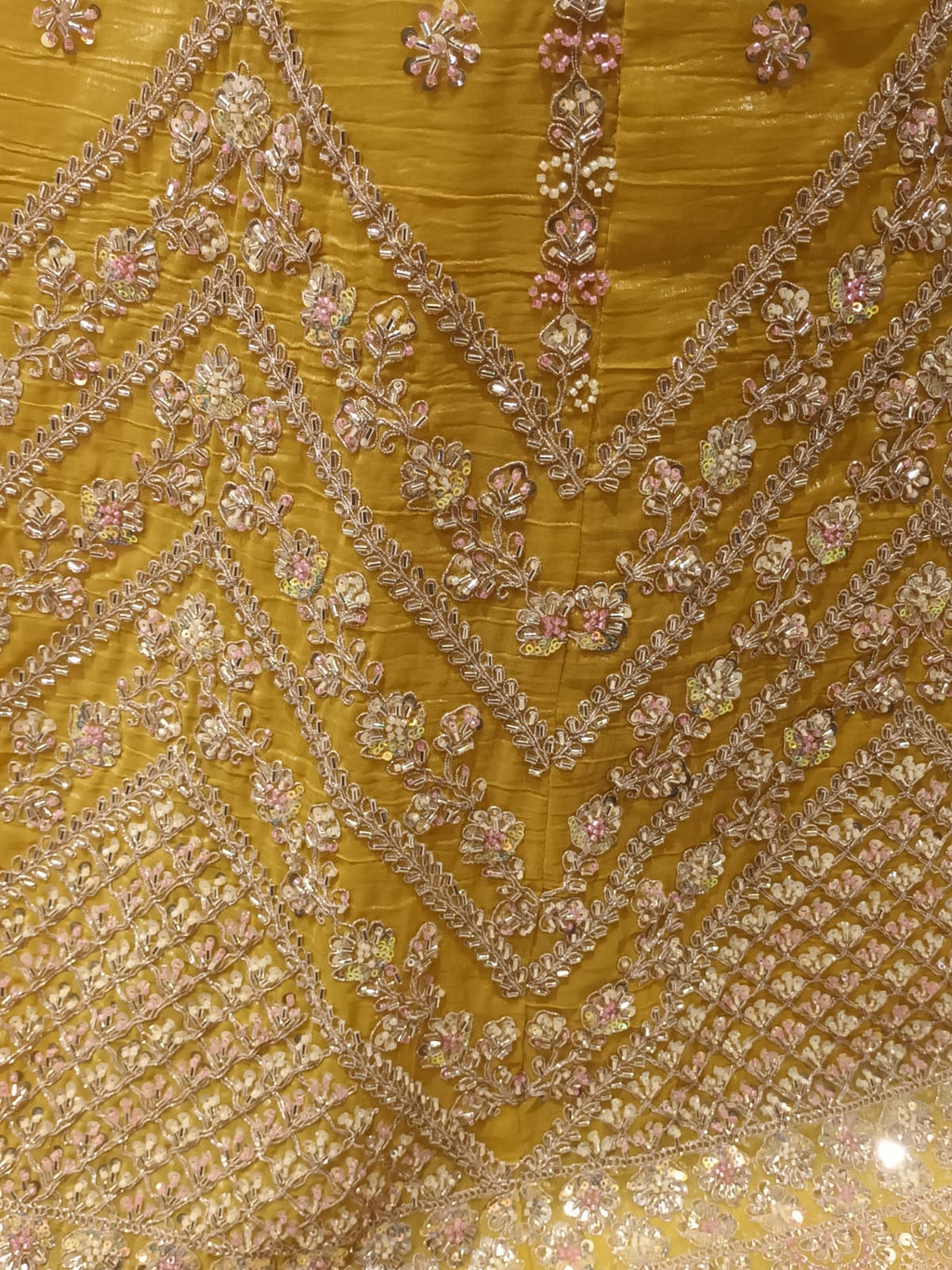 FESTIVE, FUNCTIONAL PARTY WEAR UNSTITICHED LEHENGA CHOLI