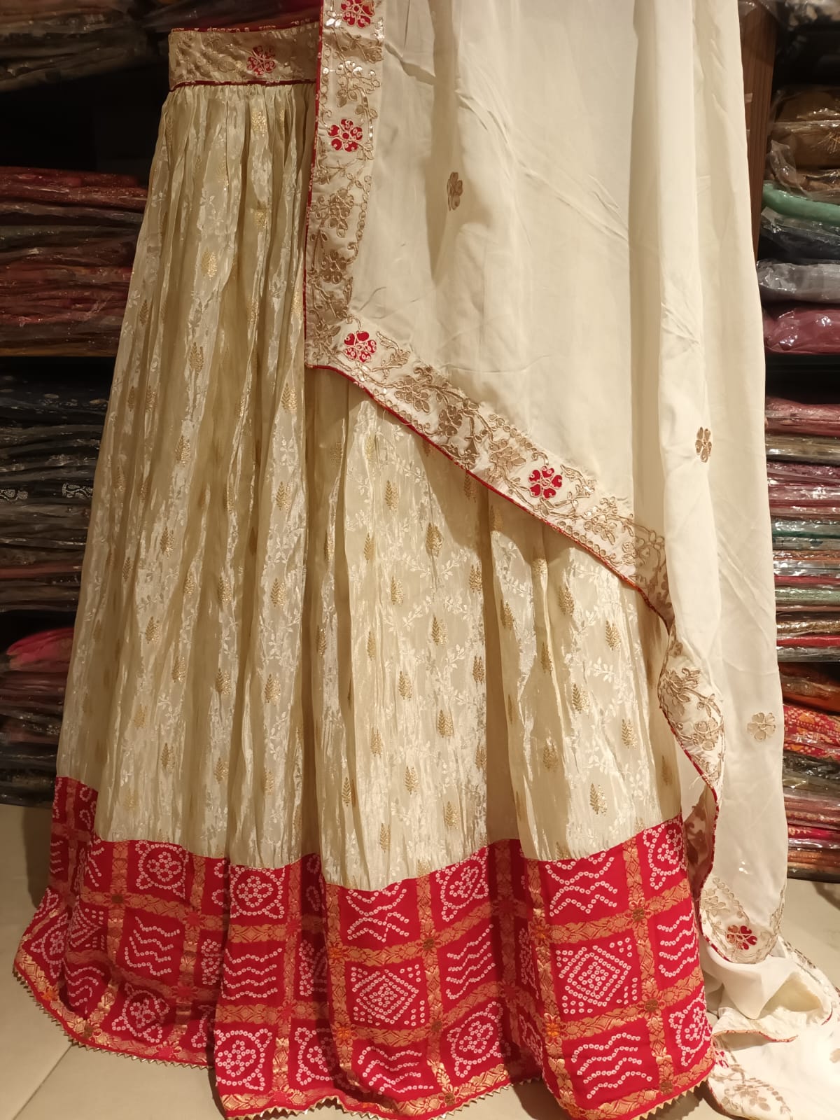WEDDING,RECEPTION FUNCTIONAL PARTY WEAR LEHENGA CHOLI